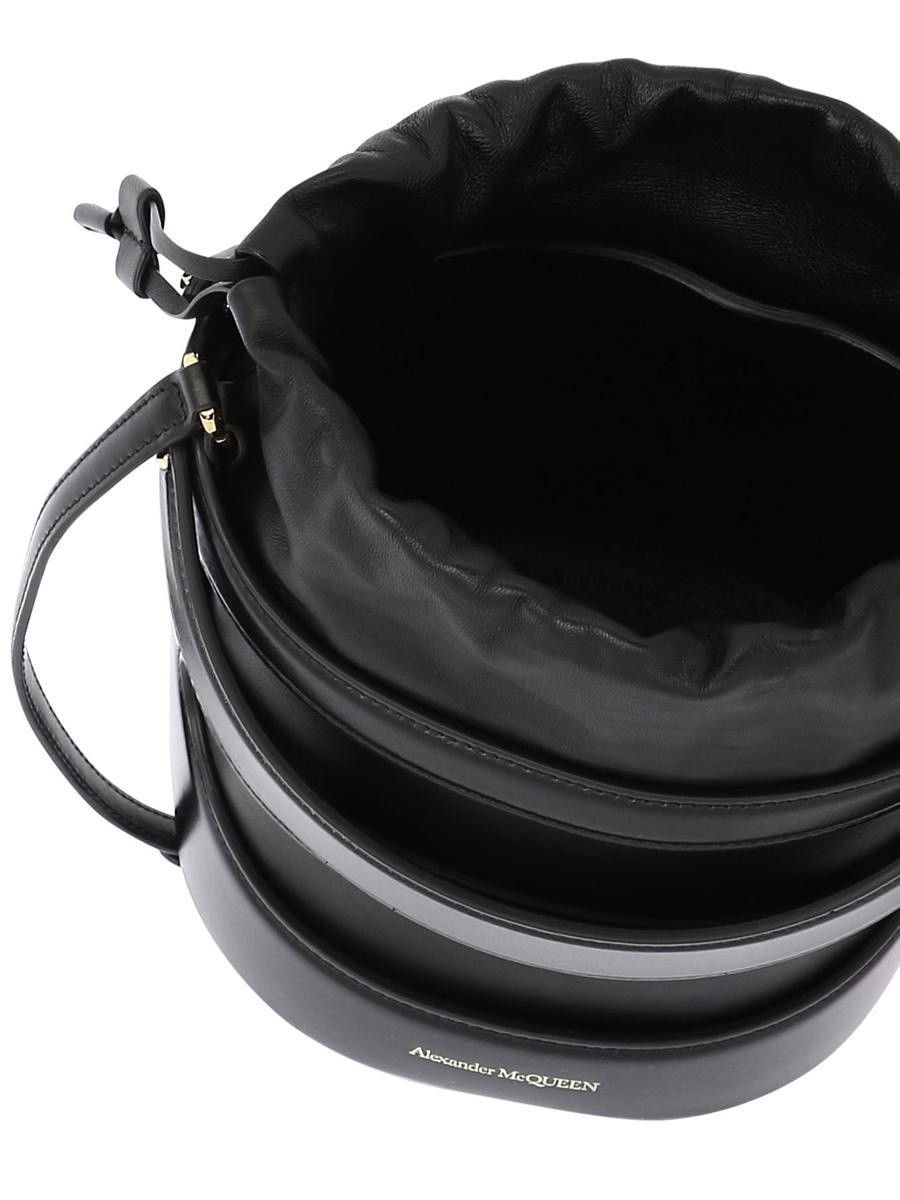 Alexander McQueen o1w1db10925 Size: OS/The Rise Bucket in Black Size ONE SIZE - 4 Thumbnail