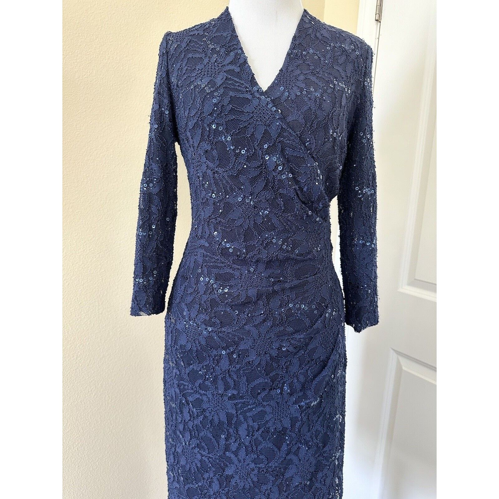 Ralph Lauren Ralph Lauren Blue Sequin Cocktail Dress Size 2 NWT Size XS / US 0-2 / IT 36-38 - 12 Thumbnail