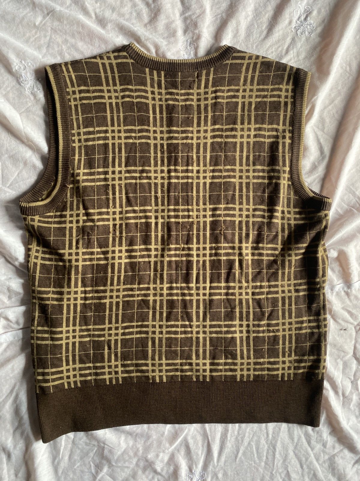 Burberry vintage burberrys checked knit vest Size US M / EU 48-50 / 2 - 3 Thumbnail