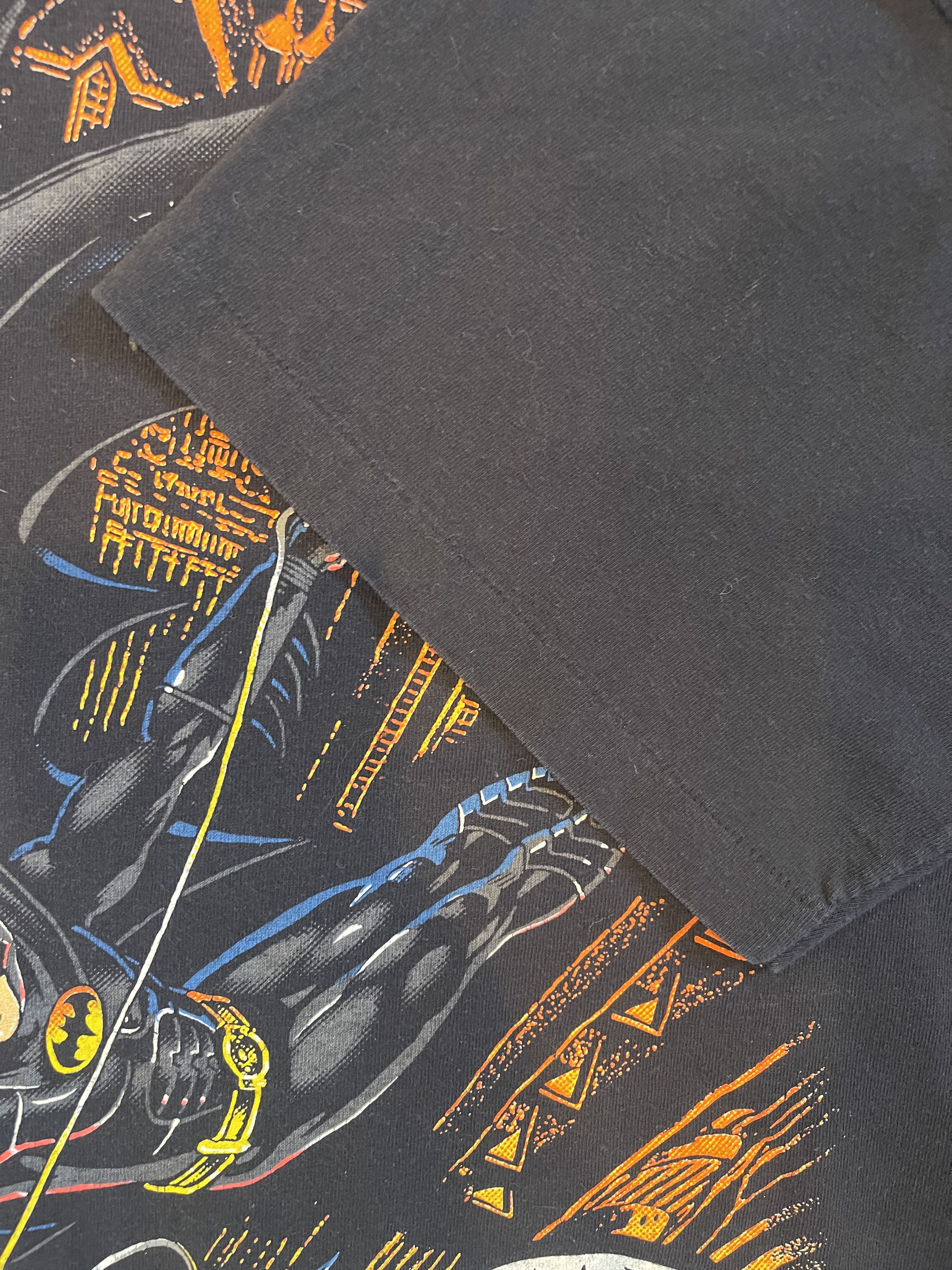 DC Comics Vintage 1992 Batman T-shirt Size US XL / EU 56 / 4 - 7 Thumbnail