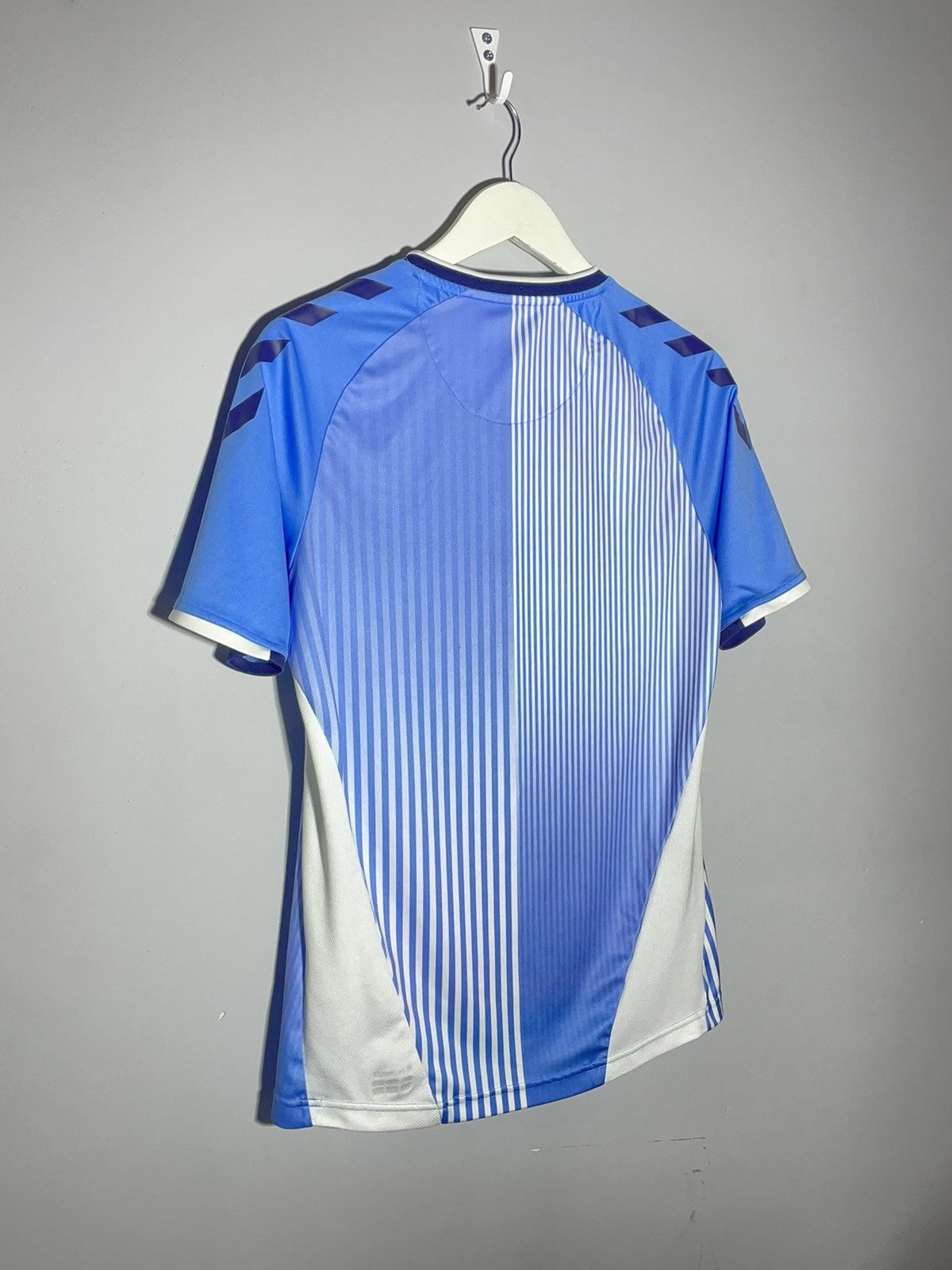 Hummel Coventry City Hummel 2019/20 Y2k Home Football Shirt Size US M / EU 48-50 / 2 - 10 Thumbnail