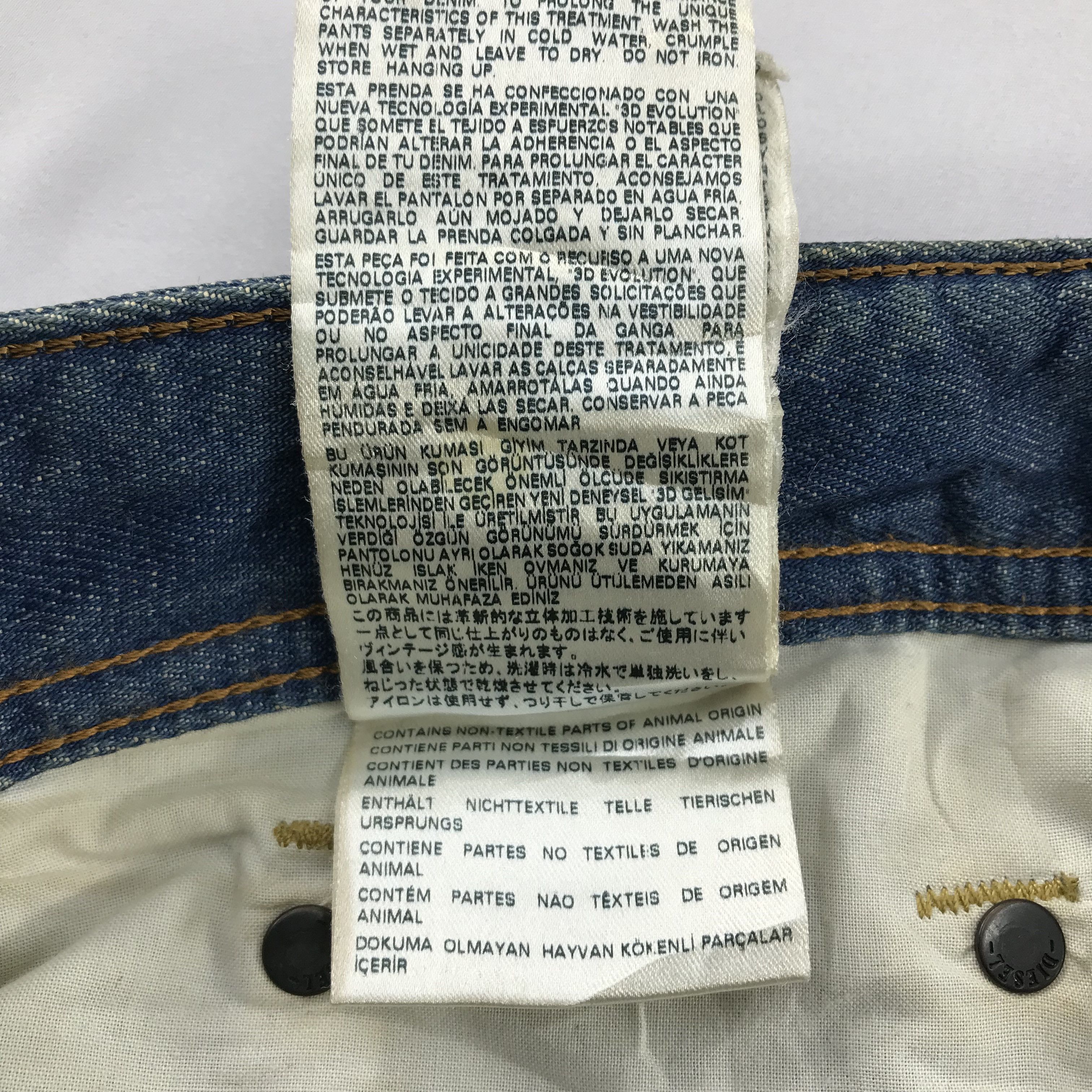 Diesel Diesel Waykee Regular Straight Distress Denim Jean KJ3456 Size US 31 - 19 Thumbnail