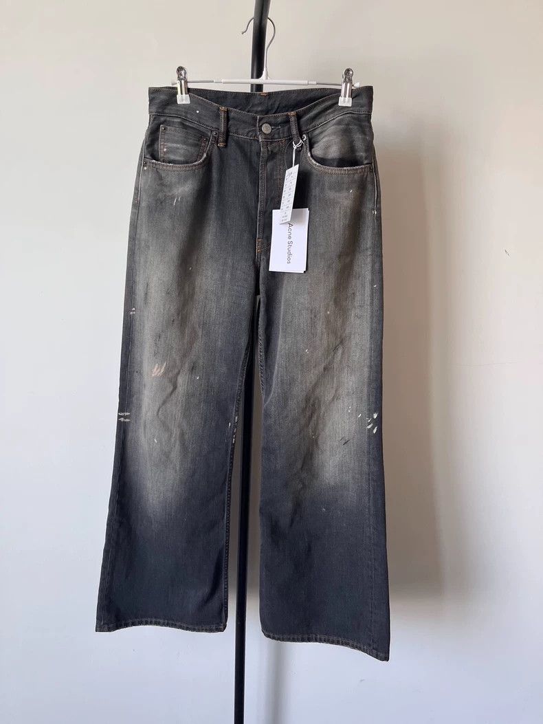 Acne Studios Acne Studios Washed low-waisted wide-leg jeans Size US 26 / EU 42 - 1 Thumbnail