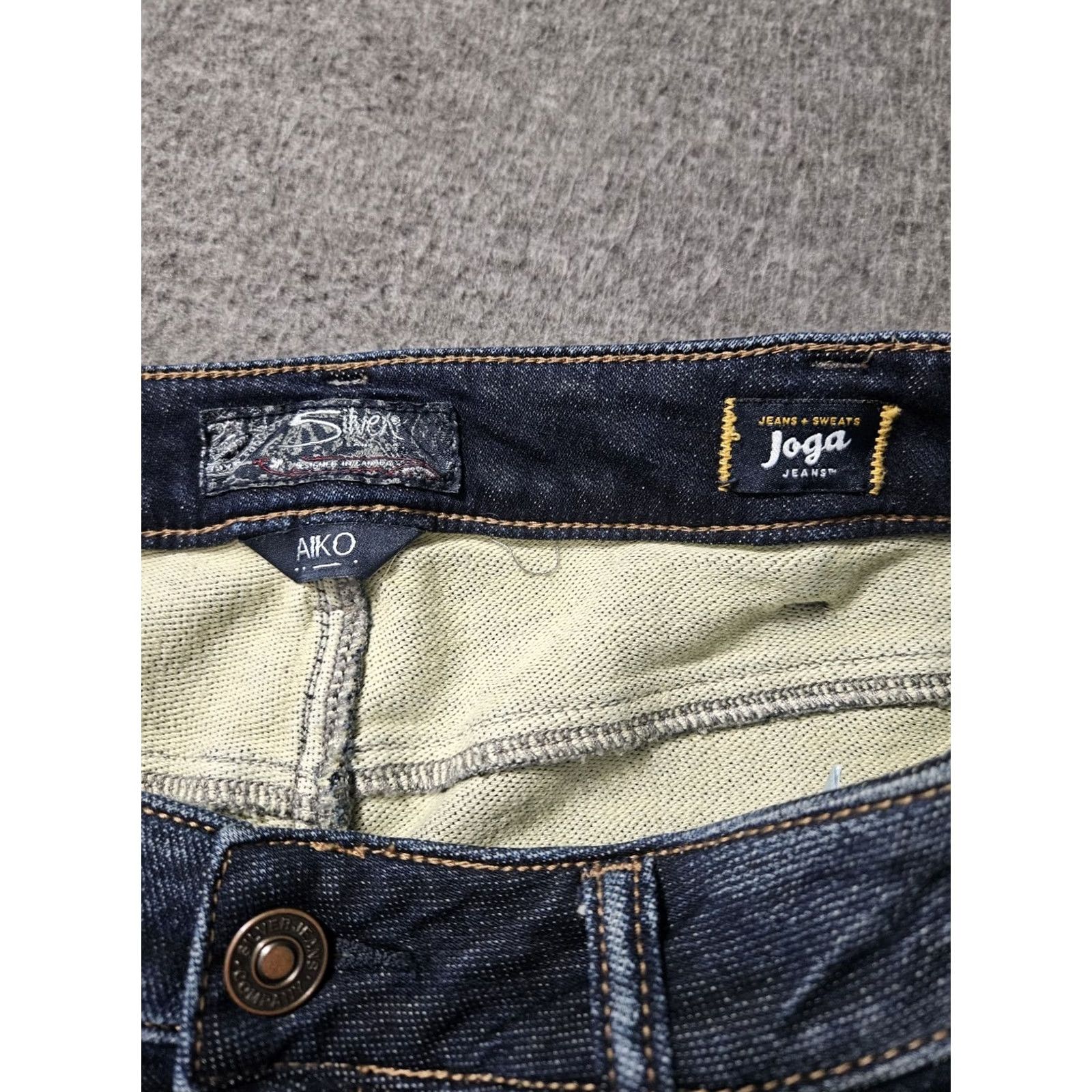 Vintage VINTAGE AIKO Silver Aiko Joga Jeans Women's 30/31 Low Rise Blue Distressed Skinny Denim 30 in Inseam Logo Embroidered 90s Preppy Womens Size 30" / US 8 / IT 44 - 2 Thumbnail