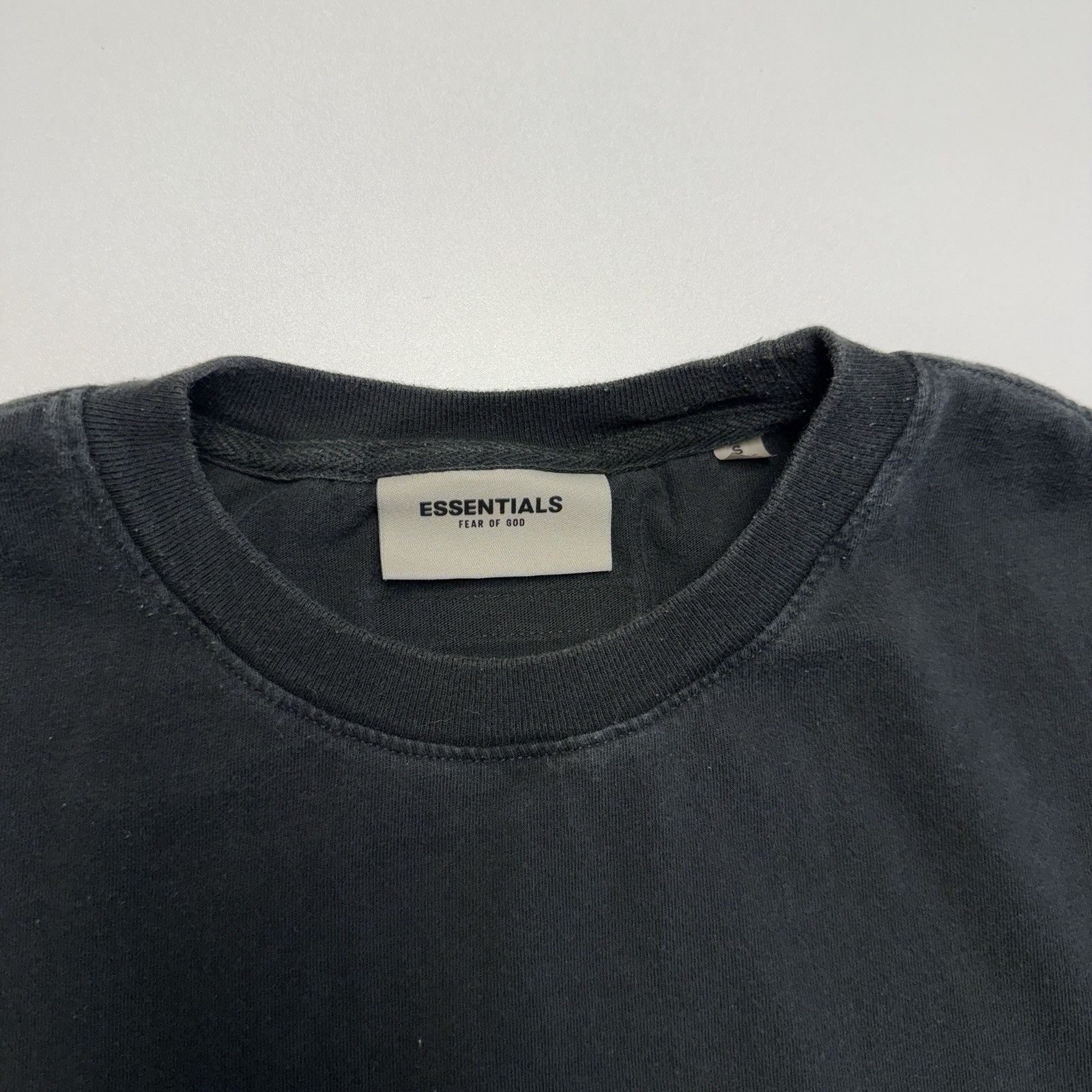 Essentiel Antwerp Essentials Fear of God T Shirt Mens Small Black Short Sleeve Size US S / EU 44-46 / 1 - 9 Thumbnail