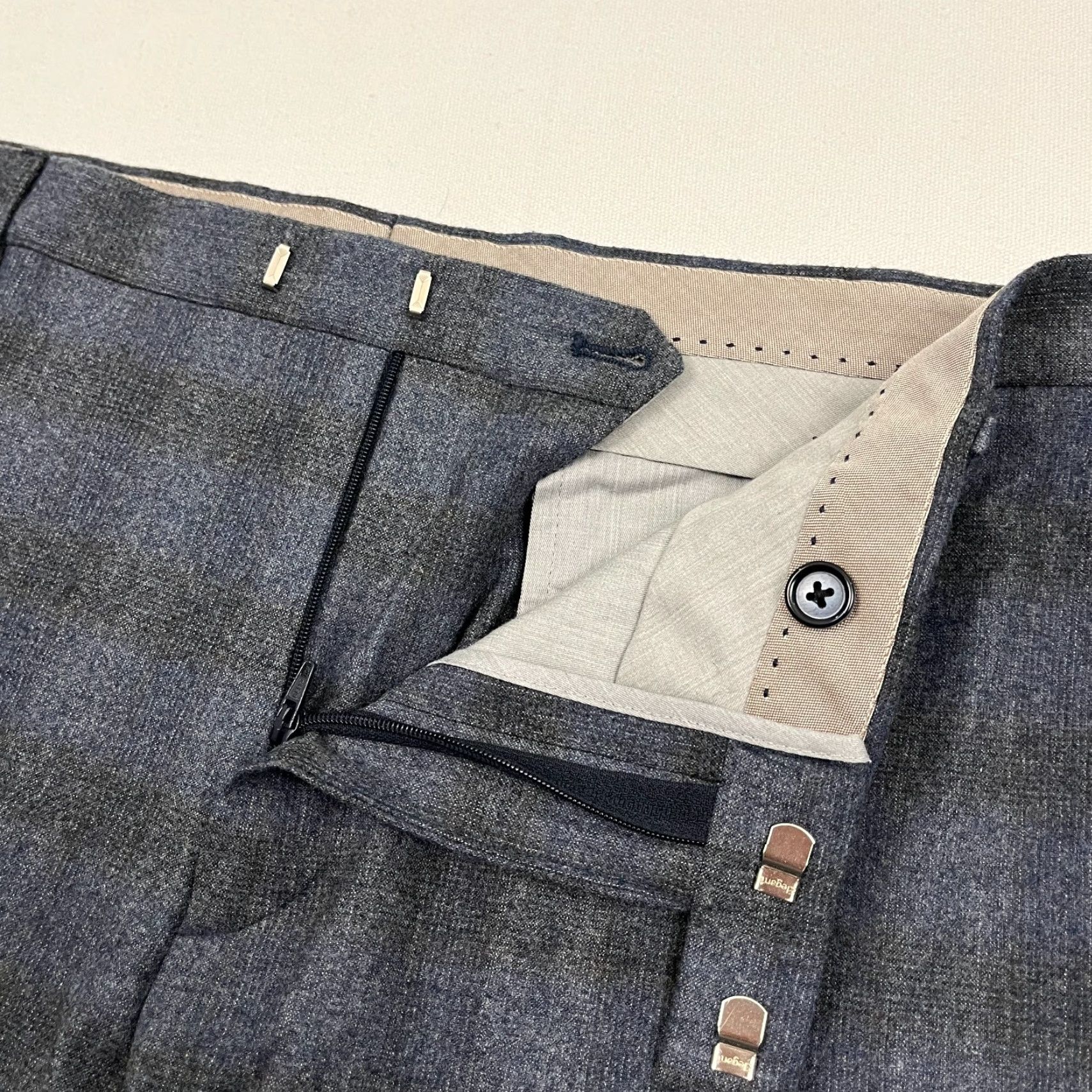 Vintage Barba Napoli Dress Pants Mens 38x28 Gray Blue Shadow Plaid Wool Old Money Preppy Dress Pants Mens 38x28 Gray Blue Shadow Plaid Wool Barba Size US 38 / EU 54 - 7 Thumbnail