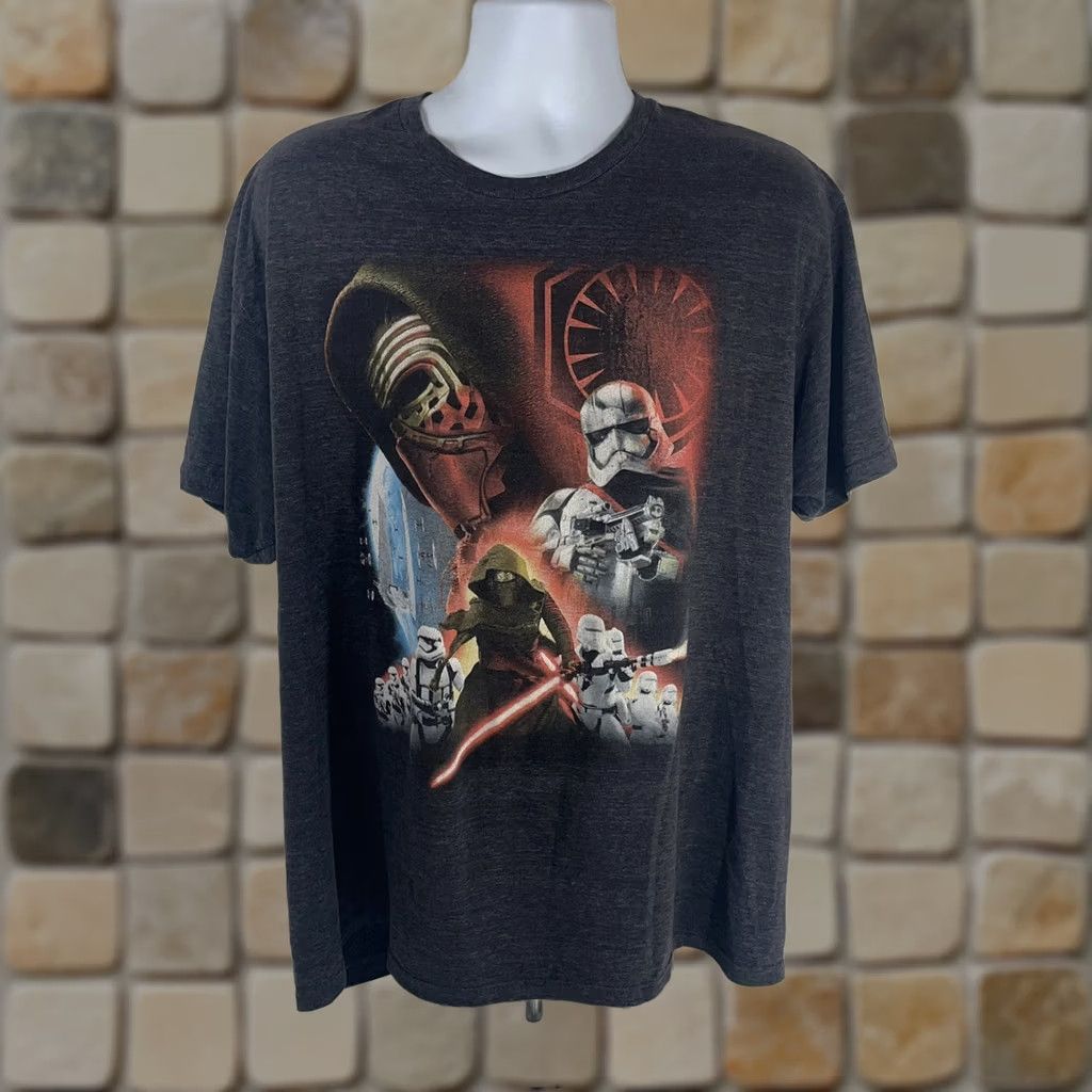 Star Wars Star Wars Storm Trooper T-Shirt Mens 2XL Heather Gray Knit Shirt - 24" Pit to Pit, 29.5" Length - Recycled Size US XXL / EU 58 / 5 - 1 Thumbnail