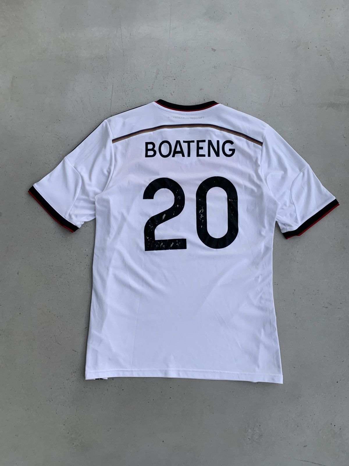 Adidas Adidas Germany Jersey Vintage Avantgarde Style Football Tee Size US L / EU 52-54 / 3 - 14 Thumbnail