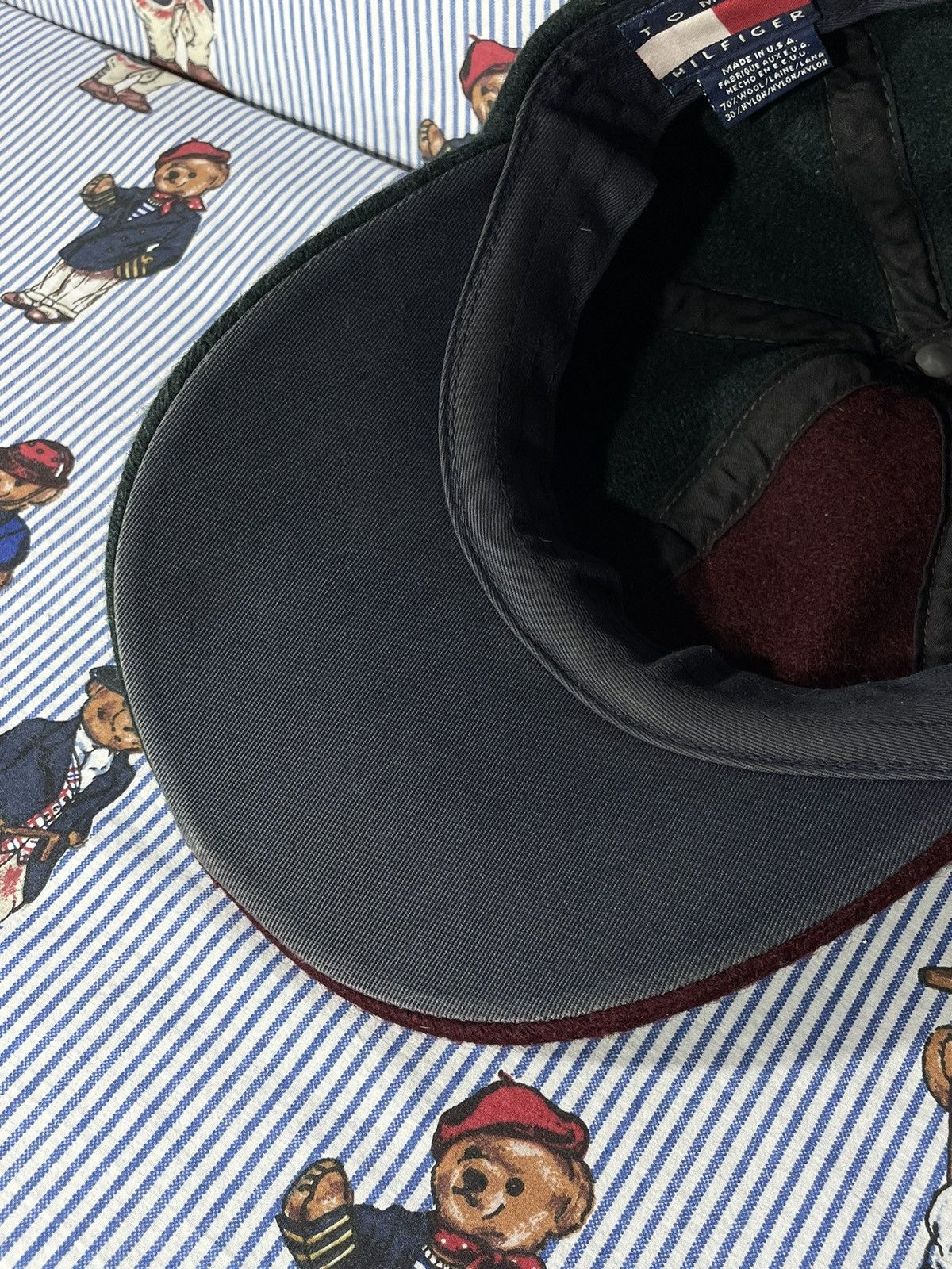 Tommy Hilfiger × Vintage Cap Tommy Hilfiger Lion Crest OG Vintage 90’s Size ONE SIZE - 17 Thumbnail