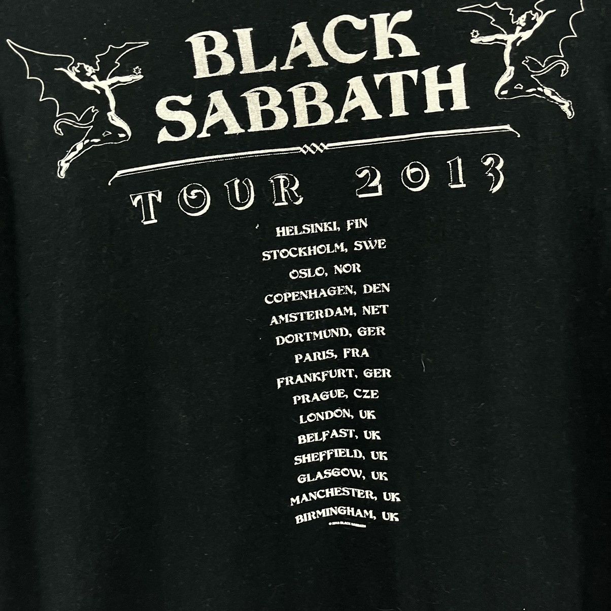 Band Tees × Black Sabbath Black Sabbath 2013 Tour Tee Rock Band T-Shirt Big Logo Sz XL Size US XL / EU 56 / 4 - 8 Thumbnail