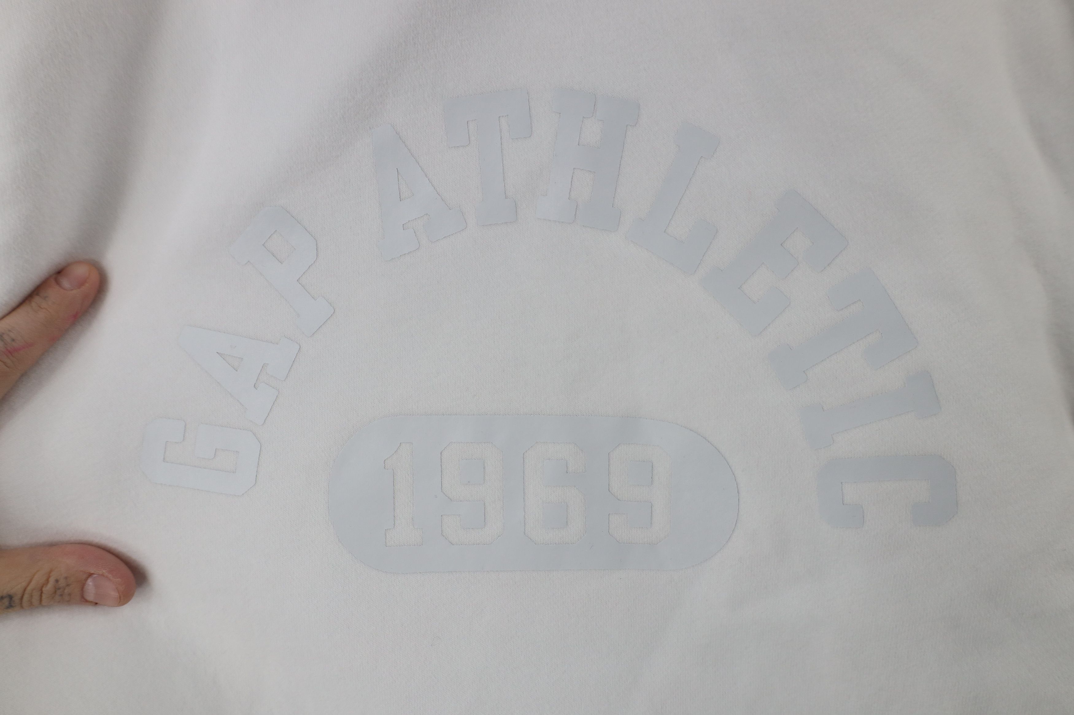 Gap × Vintage Vintage 90s Y2K Gap Athletic Spell Hoodie Sweatshirt White Size US L / EU 52-54 / 3 - 4 Thumbnail