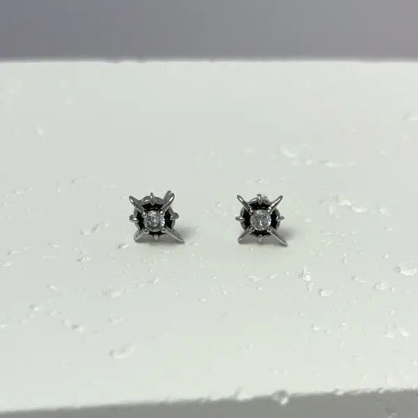Other 925 Silver Plated CZ Star Stud Earrings for Men Women Size ONE SIZE - 1 Thumbnail