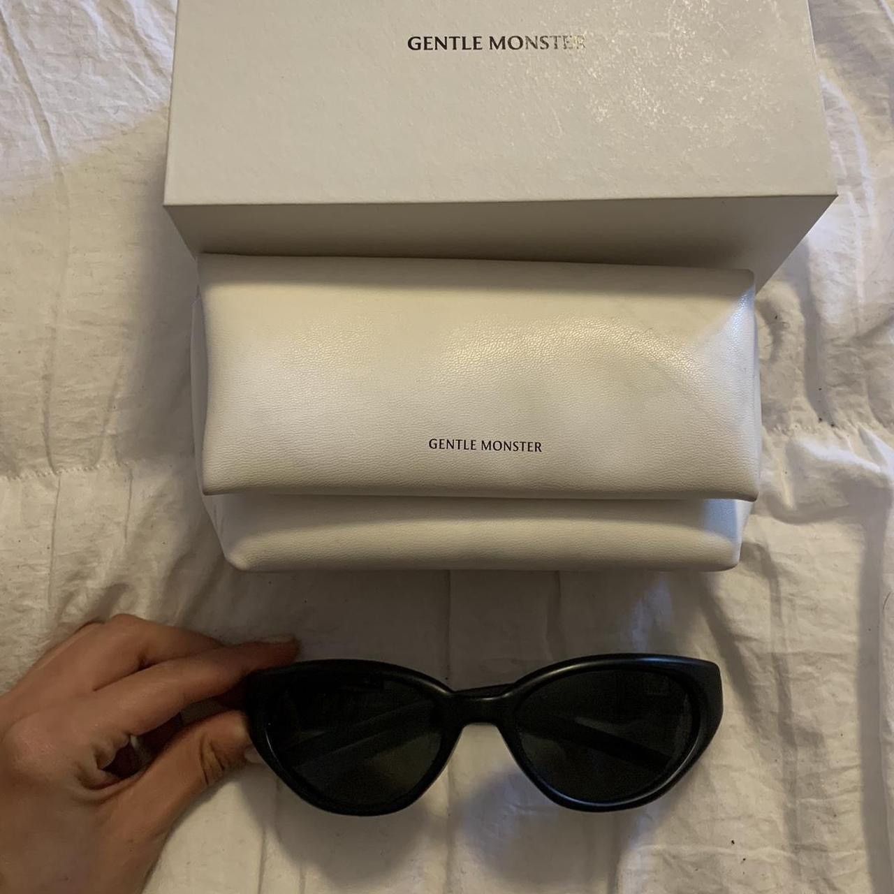 Gentle Monster Gentle Monster Juicy 01 Black Sunglasses Size ONE SIZE - 3 Thumbnail