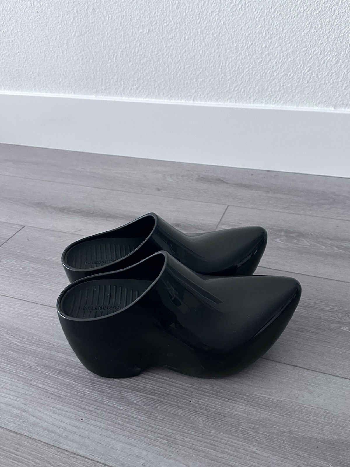 BALENCIAGA technoclog ミュール 42 Balenciaga Technoclogs | Saks Fifth Avenue