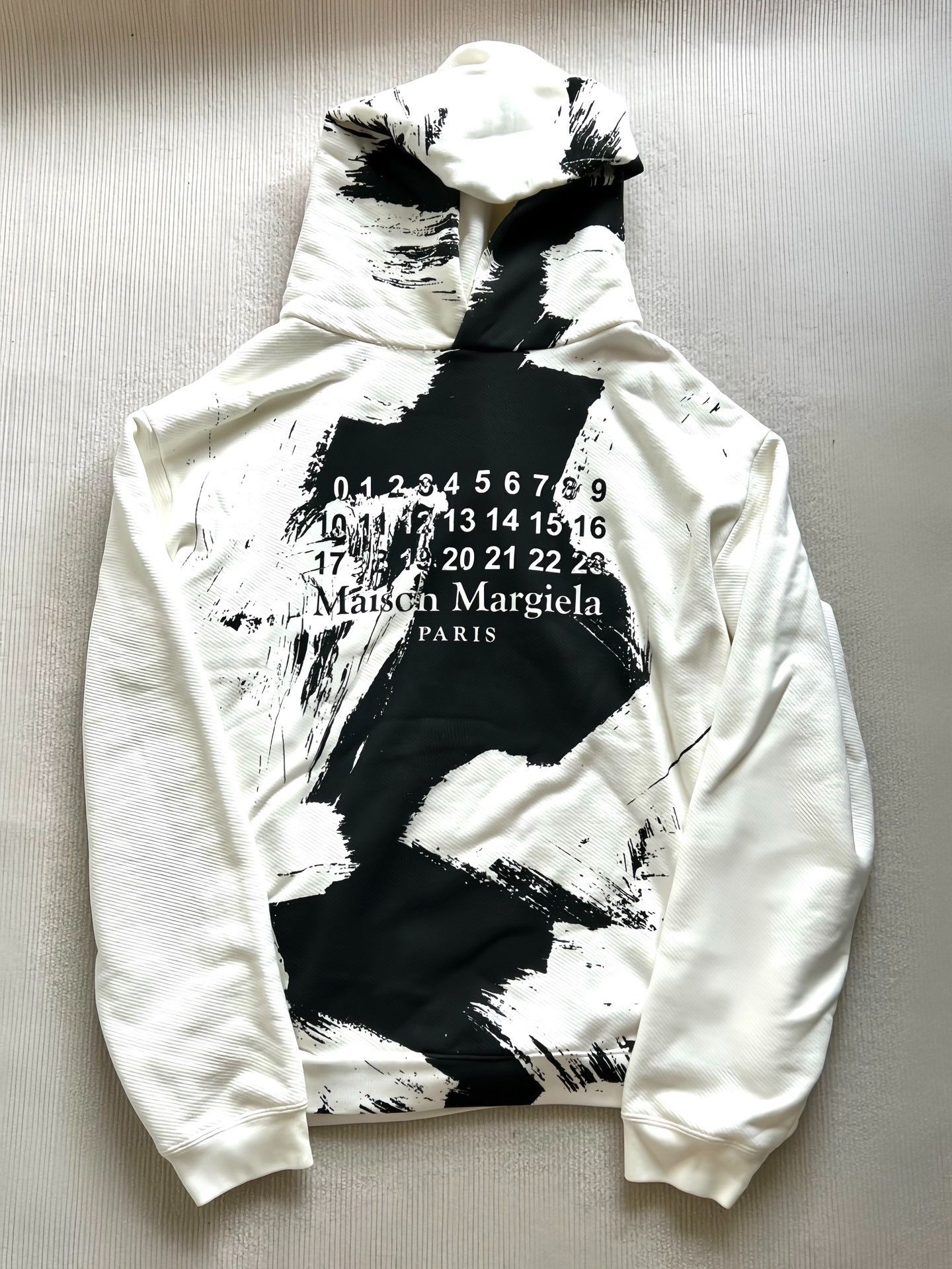Maison Margiela Maison Margiela Splashed ink hooded sweatshirt 2501-Nextarr Size US M / EU 48-50 / 2 - 1 Thumbnail