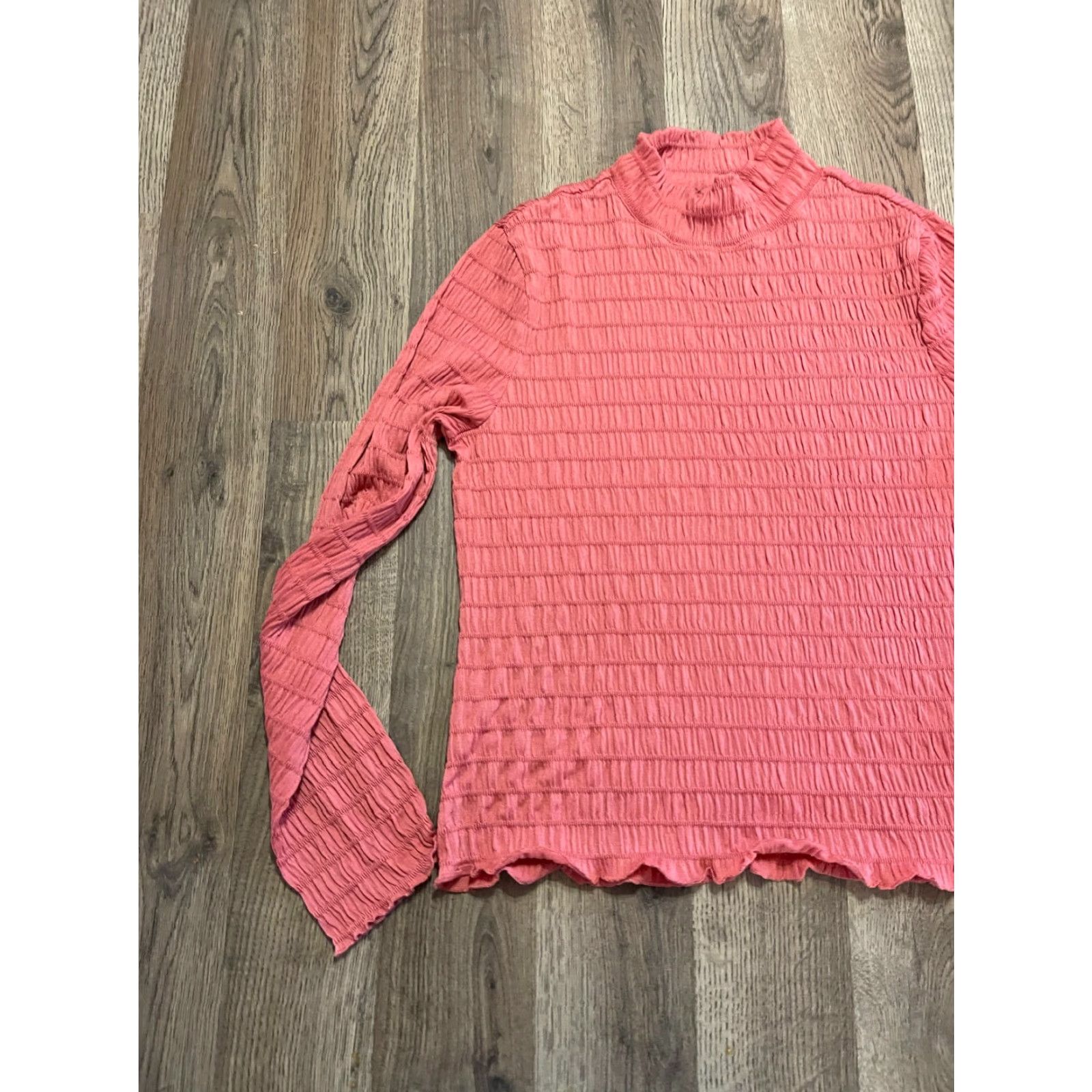 Tommy Hilfiger Tommy Hilfiger Shirt Women's Small Orange Turtleneck Long Sleeve Smocked Casual Size S / US 4 / IT 40 - 3 Thumbnail