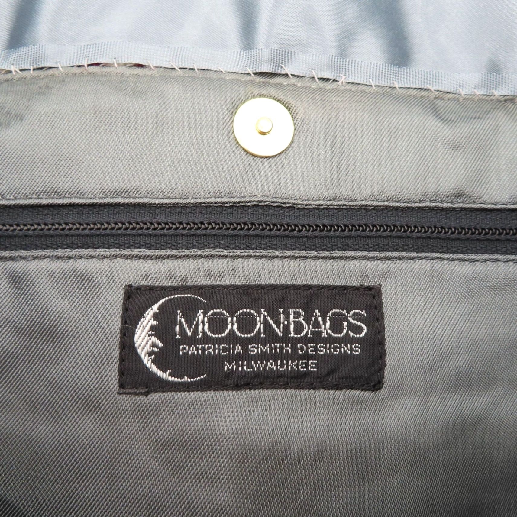 Vintage VINTAGE Moon Bags Patricia Smith Needlepoint Cherry Blossom Flower Crossbody Bag Purse Size ONE SIZE - 7 Thumbnail
