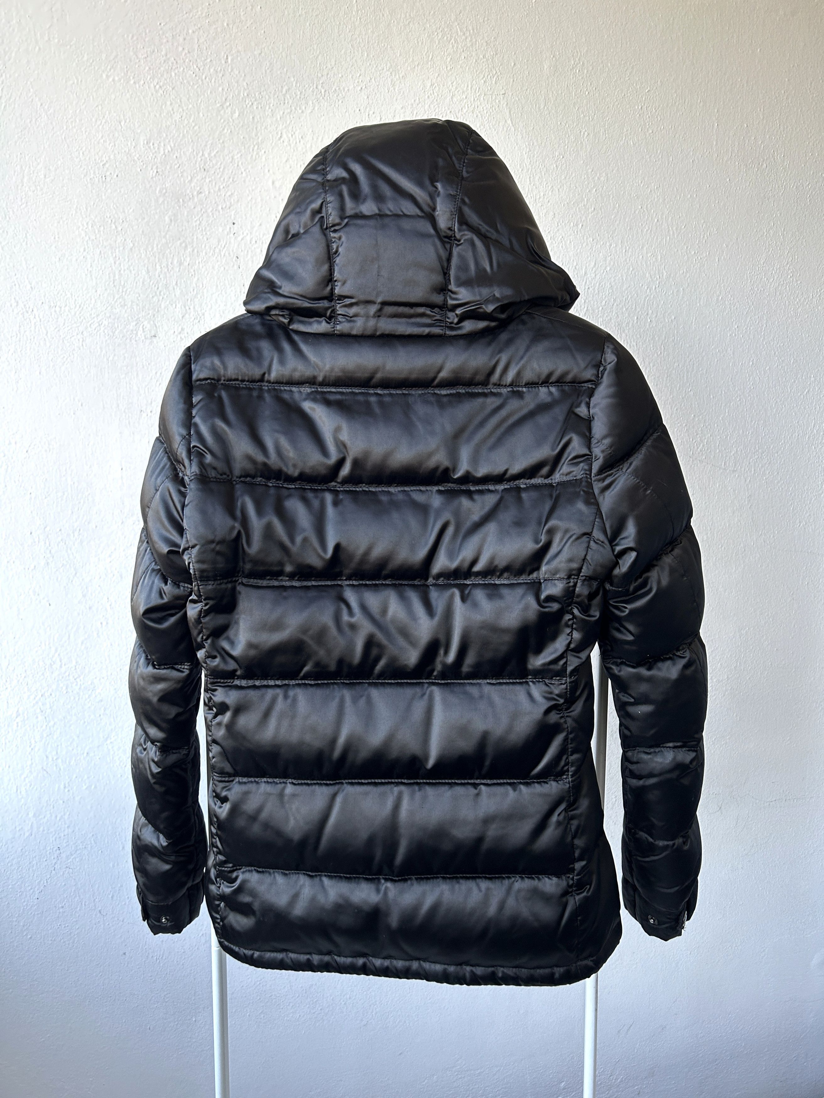 Prada AW2010 Prada sport triangle logo puffer jacket Size S / US 4 / IT 40 - 10 Thumbnail
