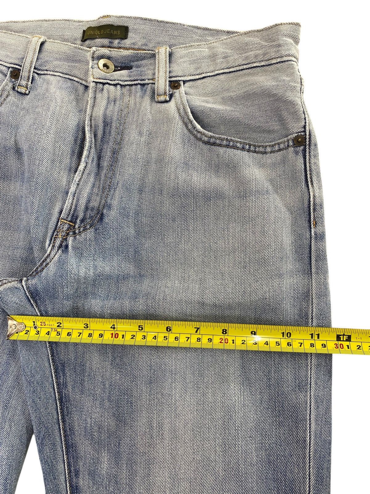 Uniqlo Uniqlo Acid Faded Wash Straight Cut Style Jeans Size US 31 - 7 Thumbnail