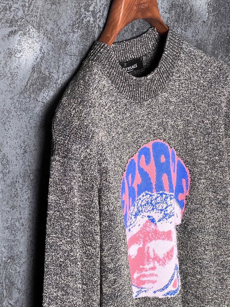 Versace Versace A classic pullover sweater with a knitted design Size XS / US 0-2 / IT 36-38 - 1 Thumbnail