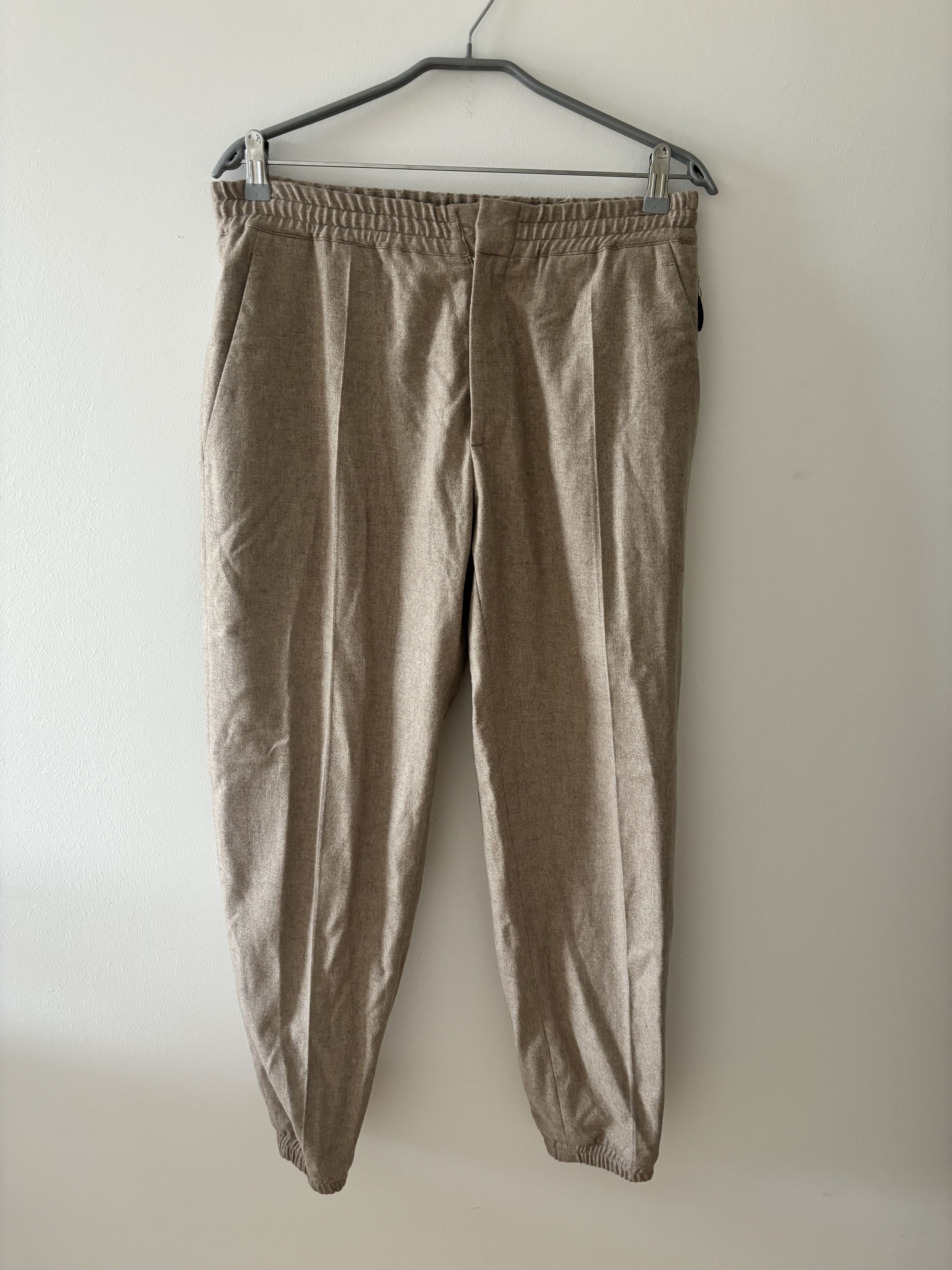 image of Berluti Cashmere Stretch Joggpants in Warm Beige, Men's (Size 32)