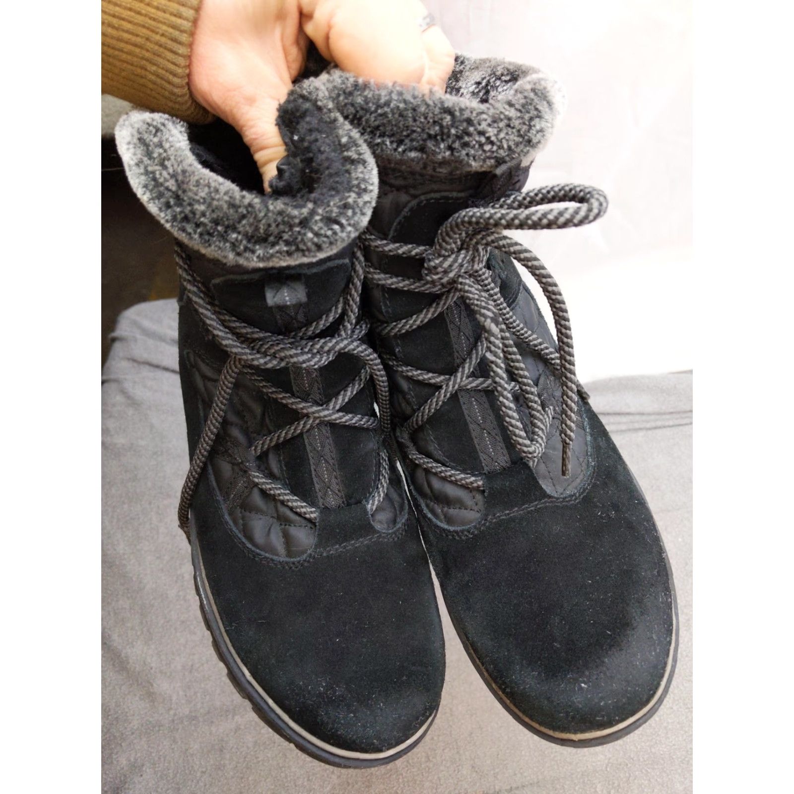 Vintage Baretraps Sunta Snow Boots Womens Size 9 Black Suede Fur Waterproof Mid Calf Boots Womens US9 M Black Suede Fur Waterproof Mid Calf Size US 9 / IT 39 - 3 Thumbnail