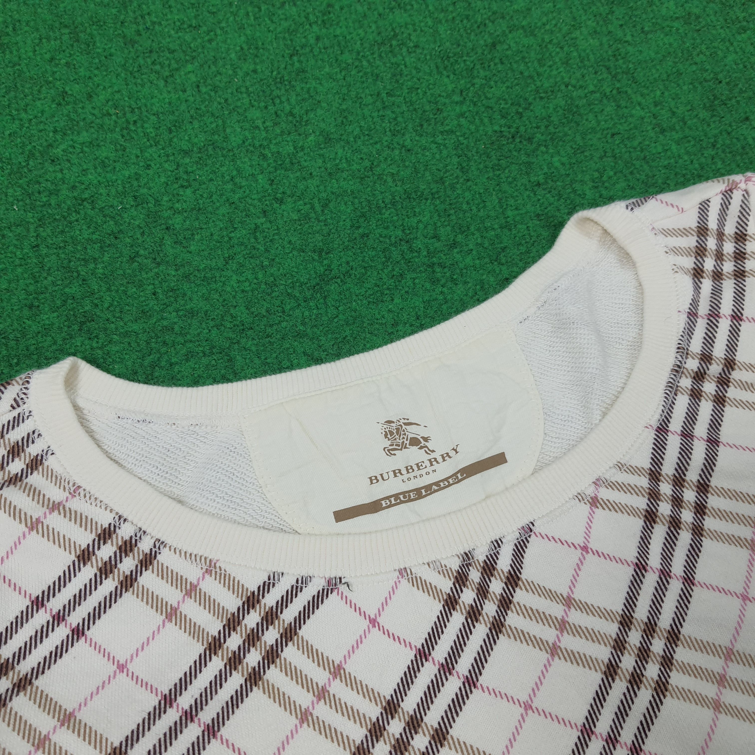 Burberry × Vintage Vintage Burberry Blue Label Long Sleeve Shirt Size XS / US 0-2 / IT 36-38 - 4 Thumbnail
