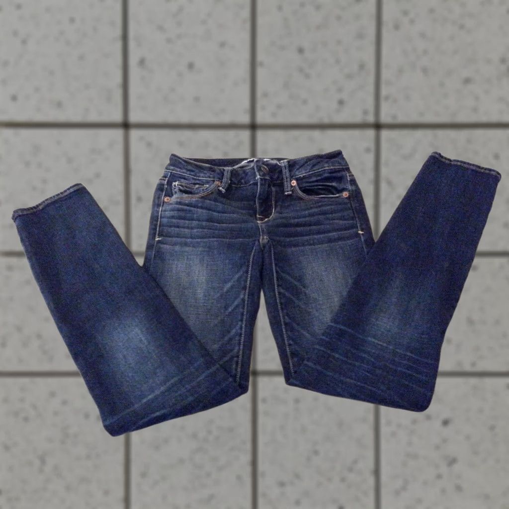 American Eagle Outfitters Womens American Eagle Outfitters Skinny Jeans 00 Short Denim Jeans Blue Regular Women Skinny 00 Short Mens? Size 24" / US 00 / IT 34 - 1 Thumbnail