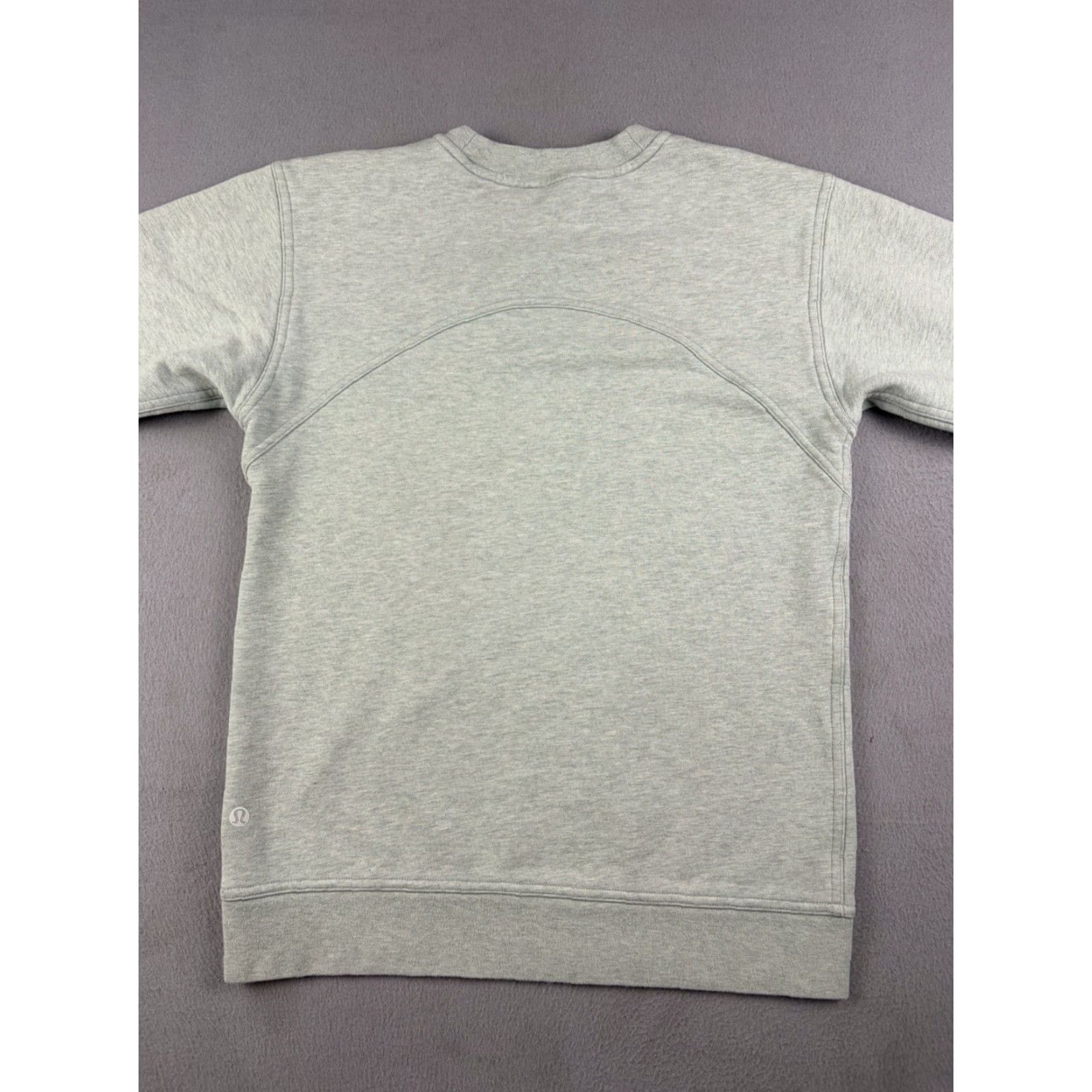 Lululemon VINTAGE Lululemon Sweatshirt Women’s S Gray Crewneck Pullover Activewear Logo Pockets Scuba Sports Outdoor Date 90s Mens? Size S / US 4 / IT 40 - 4 Thumbnail