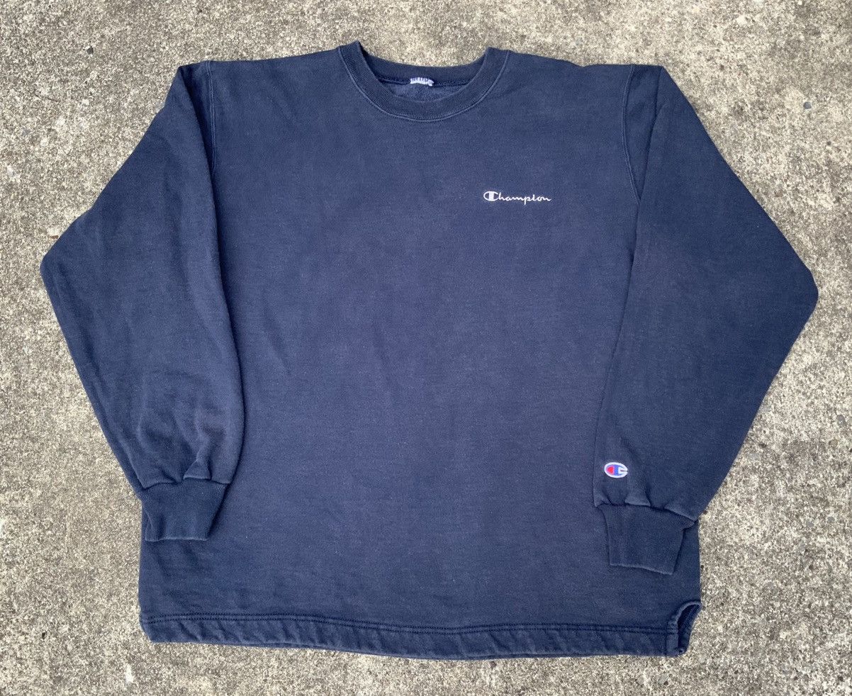 Champion × Vintage Vintage 90s Champion Embroidered Navy Faded Pullover Size XL Size US XL / EU 56 / 4 - 1 Thumbnail