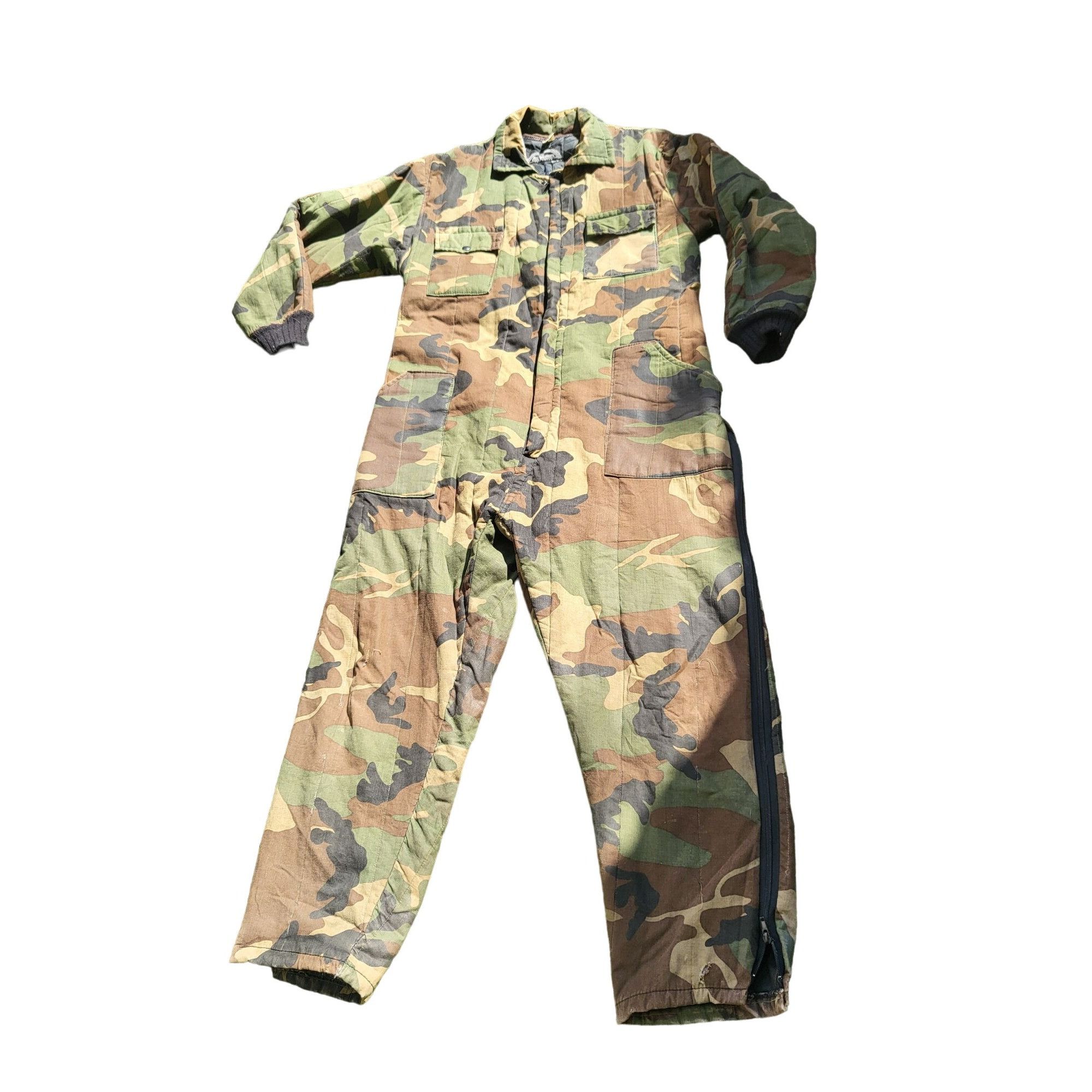 Vintage Vintage All Weather Outerwear Camo Jumpsuit Men Sz M Full Z Size US M / EU 48-50 / 2 - 1 Thumbnail