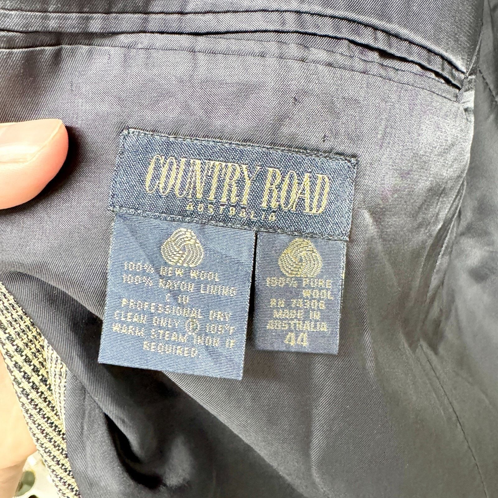 Country Road Vintage Country Road Blazer Size 44 Tweed Wool Two Button Size 44R - 3 Thumbnail
