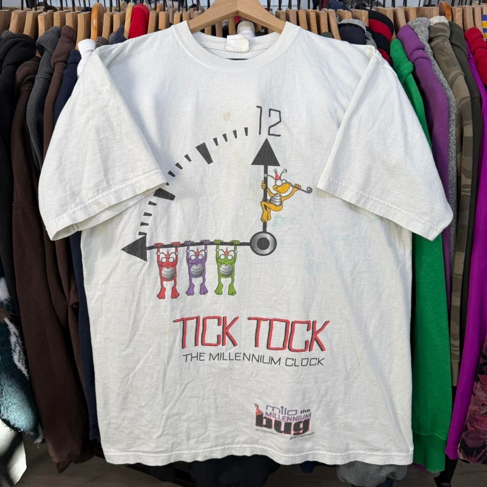 Other Vintage 1999 Milo The Millennium Bug Graphic Shirt White Size US XL / EU 56 / 4 - 1 Thumbnail