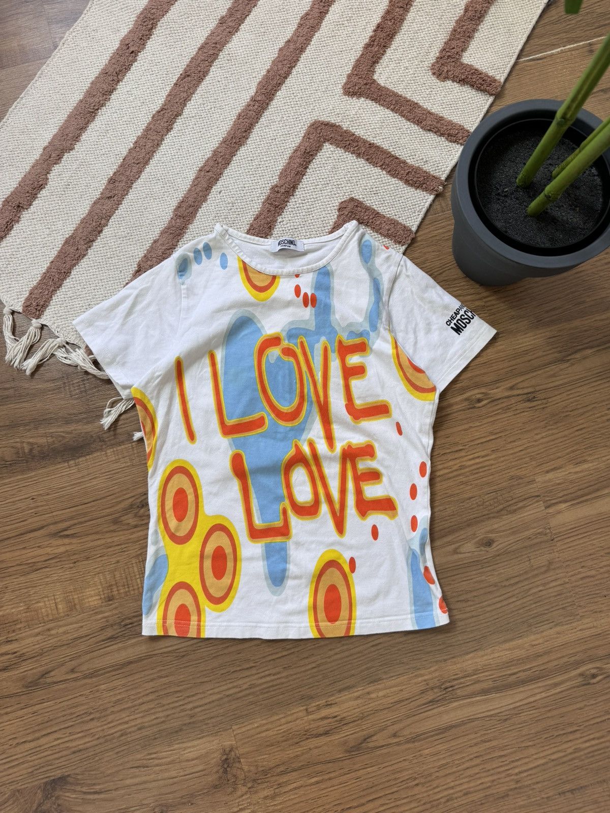 Moschino VINTAGE MOSCHINO LOVE 2000s TEE SHIRT Size S / US 4 / IT 40 - 1 Thumbnail