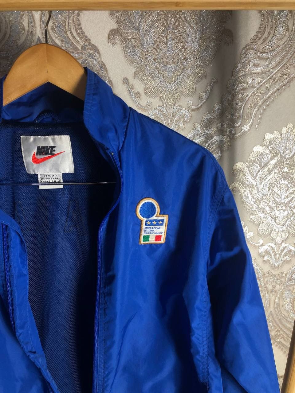 Nike VINTAGE NIKE ITALY SOCCER JERSEY JACKET RETRO BLOKE Y2K 90s Size US S / EU 44-46 / 1 - 4 Thumbnail