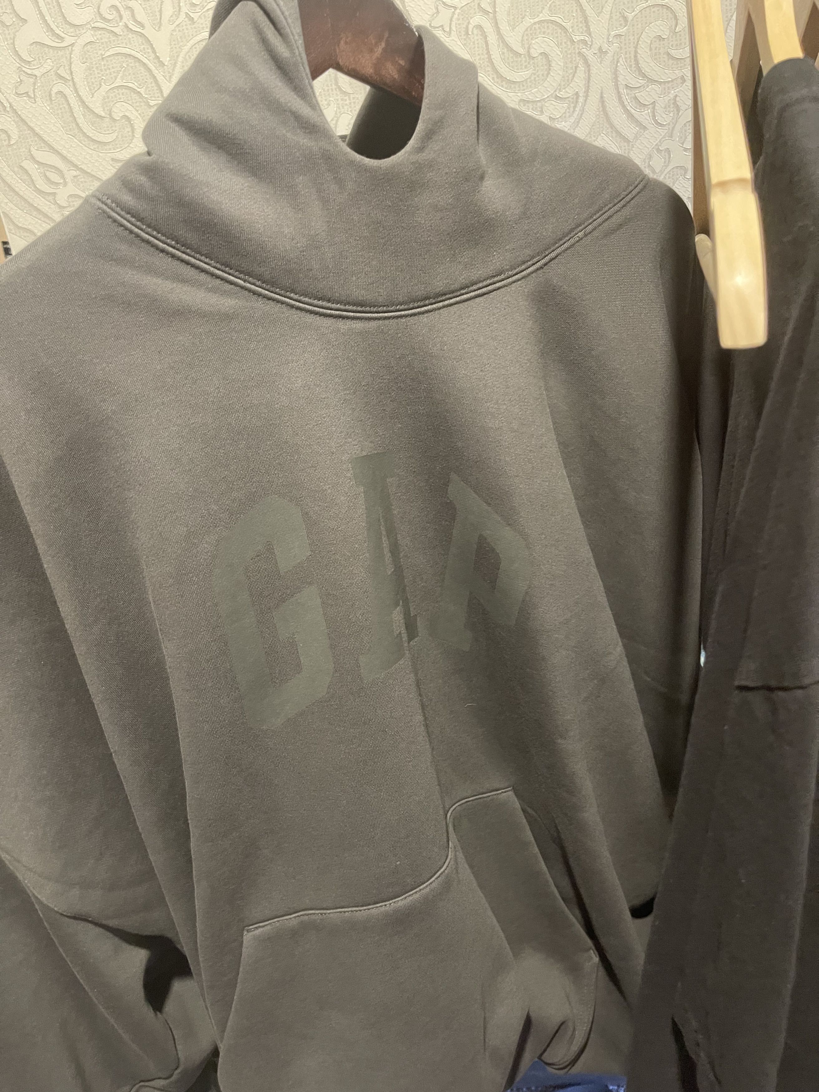 Gap × Kanye West × Yeezy Dove hoodie kanye wesy yeezy black Size US XXL / EU 58 / 5 - 9 Thumbnail