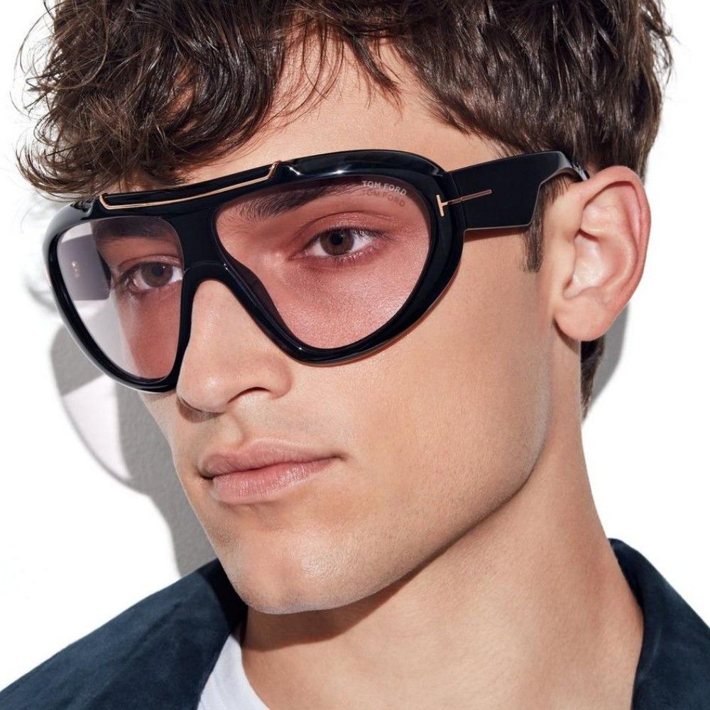 Tom Ford o1loc1c0126 FT1094 Size: OS / Linden Sunglasses in Black Size ONE SIZE - 4 Thumbnail