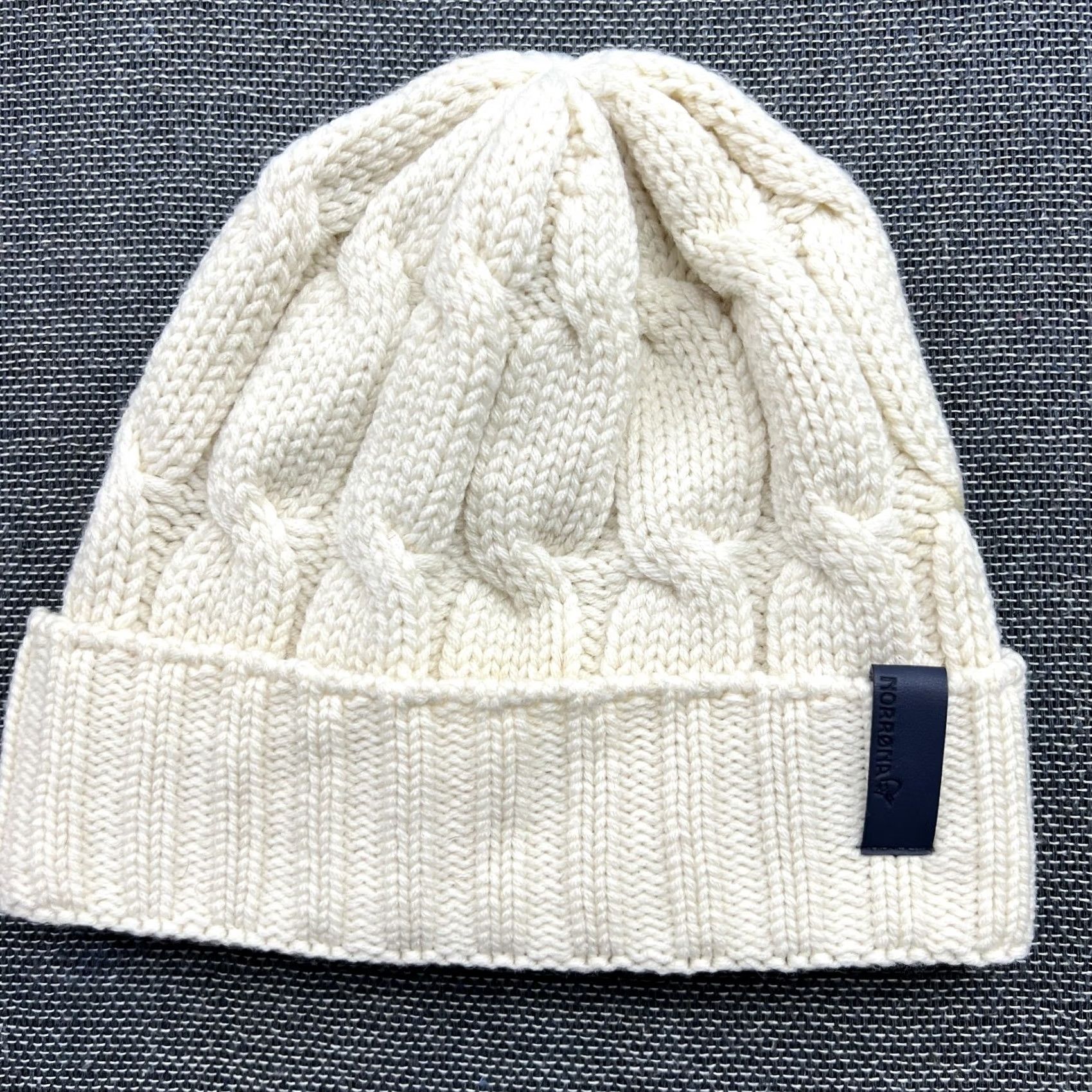 Vintage Norrona /29 Cable Knit Beanie Beanie Hat One Size 100% Merino Wool White Thermal Unisex Adults Beanie Wool Thermal White Mens Womens Size ONE SIZE - 2 Thumbnail