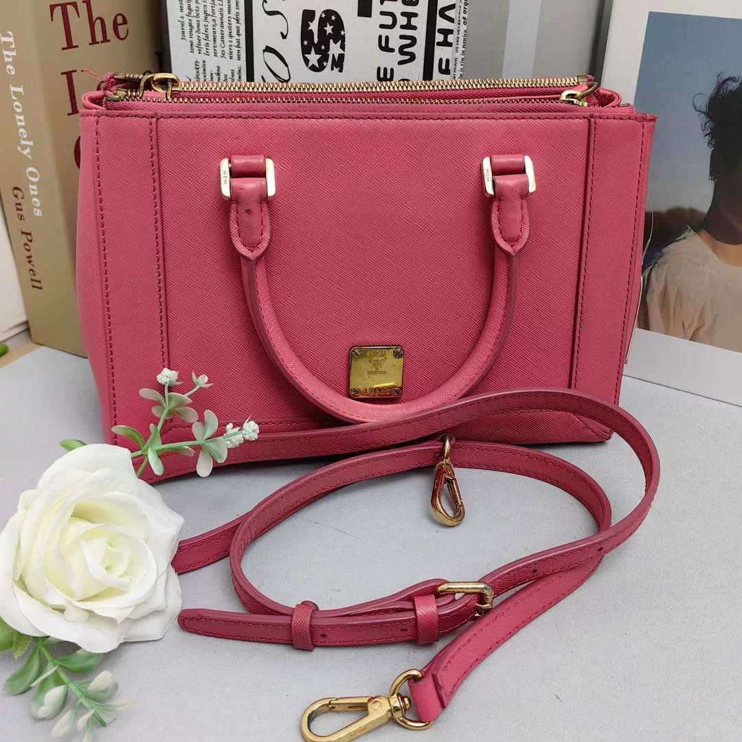 MCM Pre-loved Bag Very good condition Size ONE SIZE - 1 Thumbnail