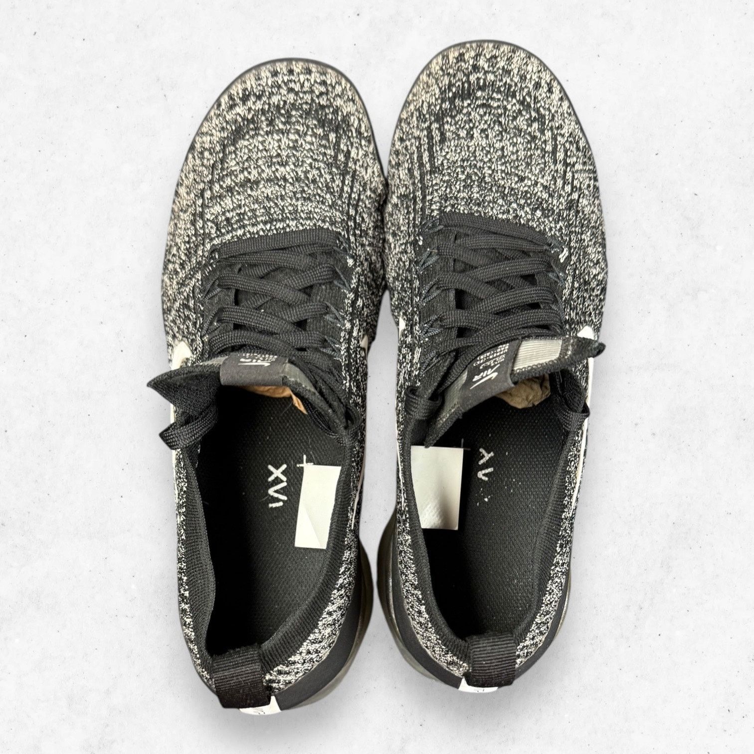 Nike Nike Air VaporMax Flyknit 3 Oreo Black White Size 11 Size US 11 / EU 44 - 9 Thumbnail
