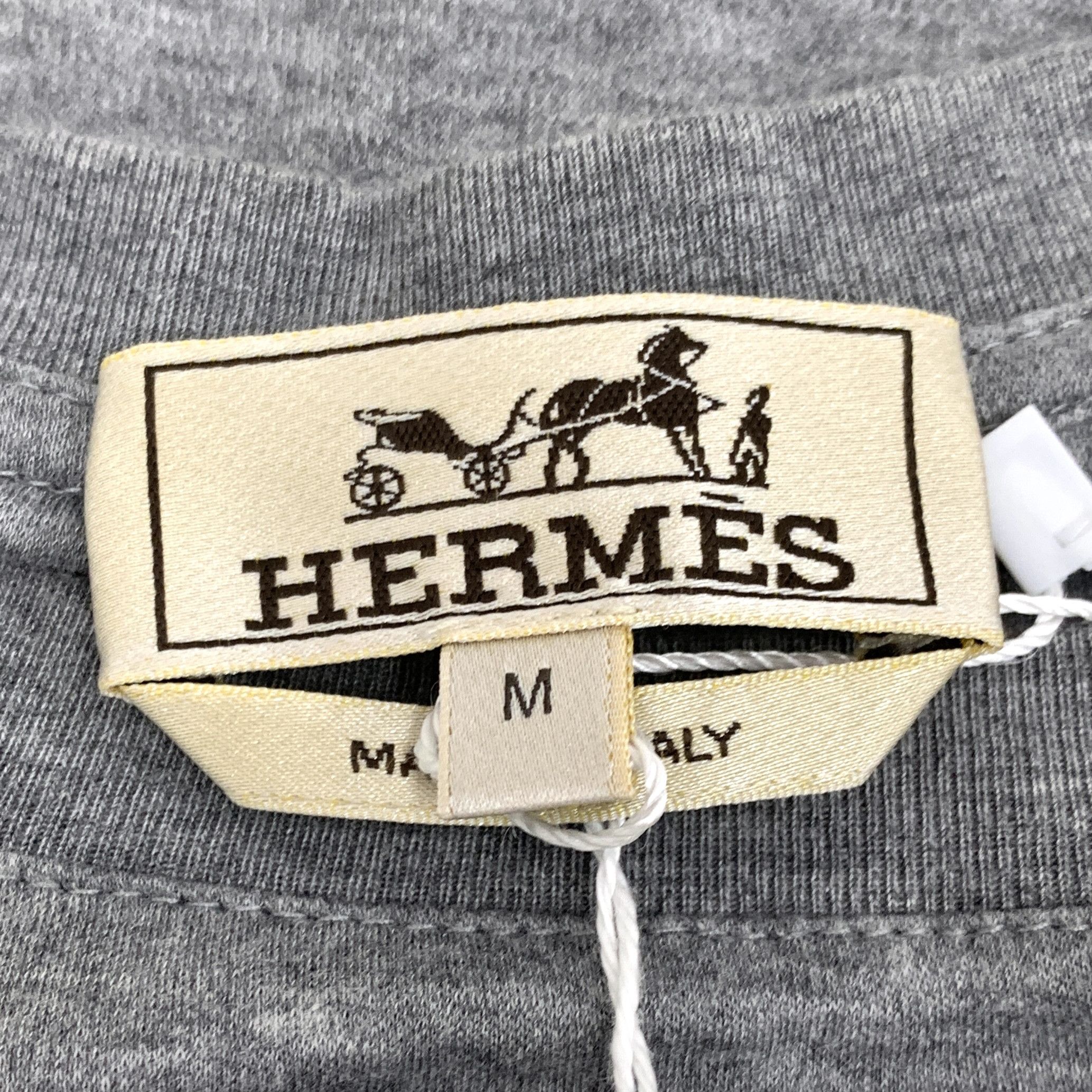Hermes Hermès Cotton Patch Embroidered T-Shirt Grey (M) Size US M / EU 48-50 / 2 - 2 Thumbnail