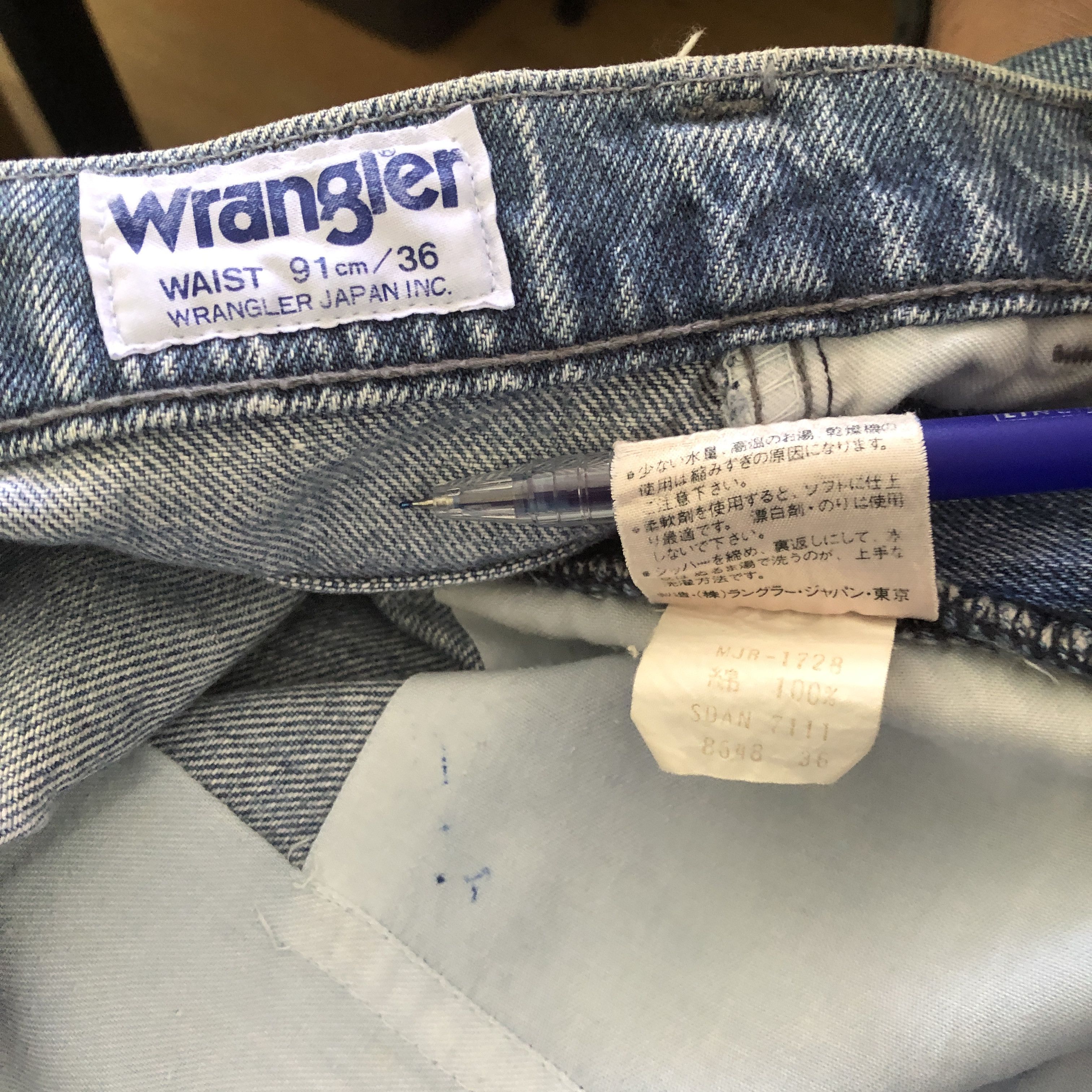 Wrangler Vintage Wrangler Faded Light Wash Japanese Jeans Denim Size US 34 / EU 50 - 7 Thumbnail