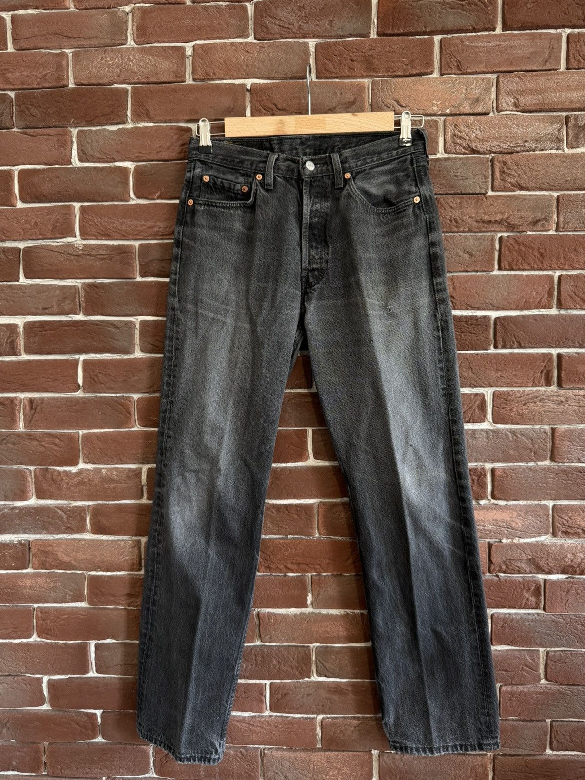 Levi's Rare Vintage 90s Levi’s 501 33x32 Washed Denim Jeans Pants Size US 33 - 1 Thumbnail