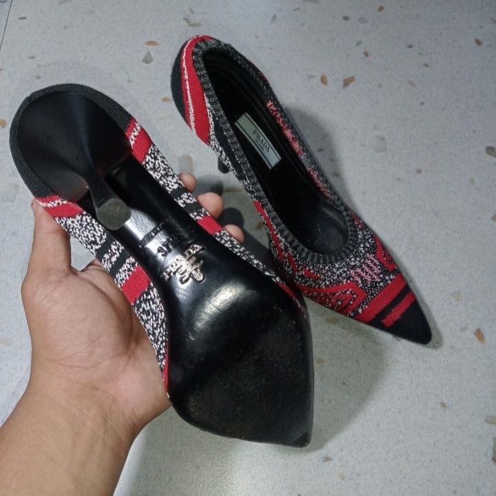 Prada PRADA KNIT PUMPS IN RED Size US 7.5 / IT 37.5 - 4 Thumbnail