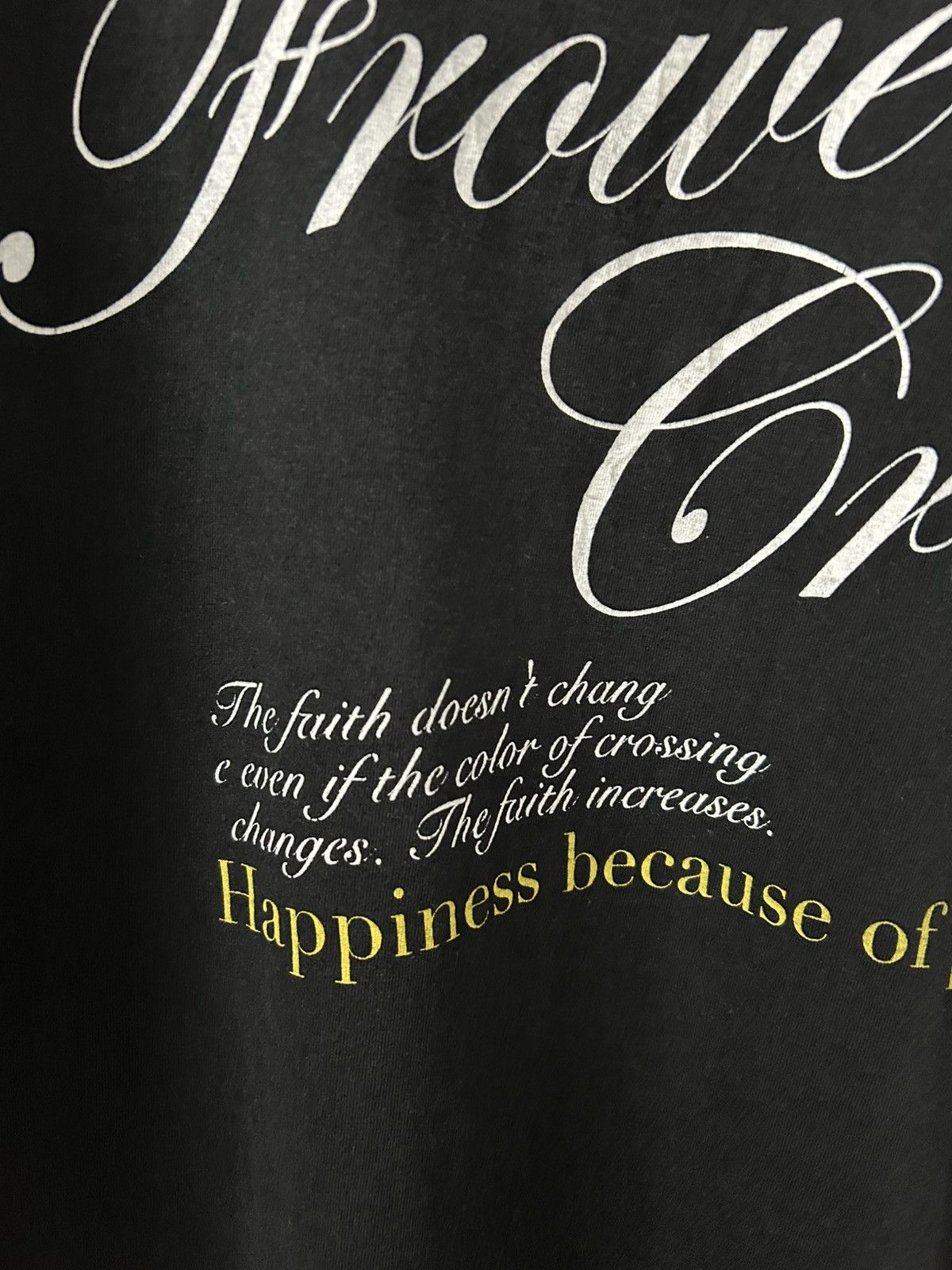 20471120 Commontage Gothic Style Golden Cross Quotes Healing Feeling Size US M / EU 48-50 / 2 - 8 Thumbnail