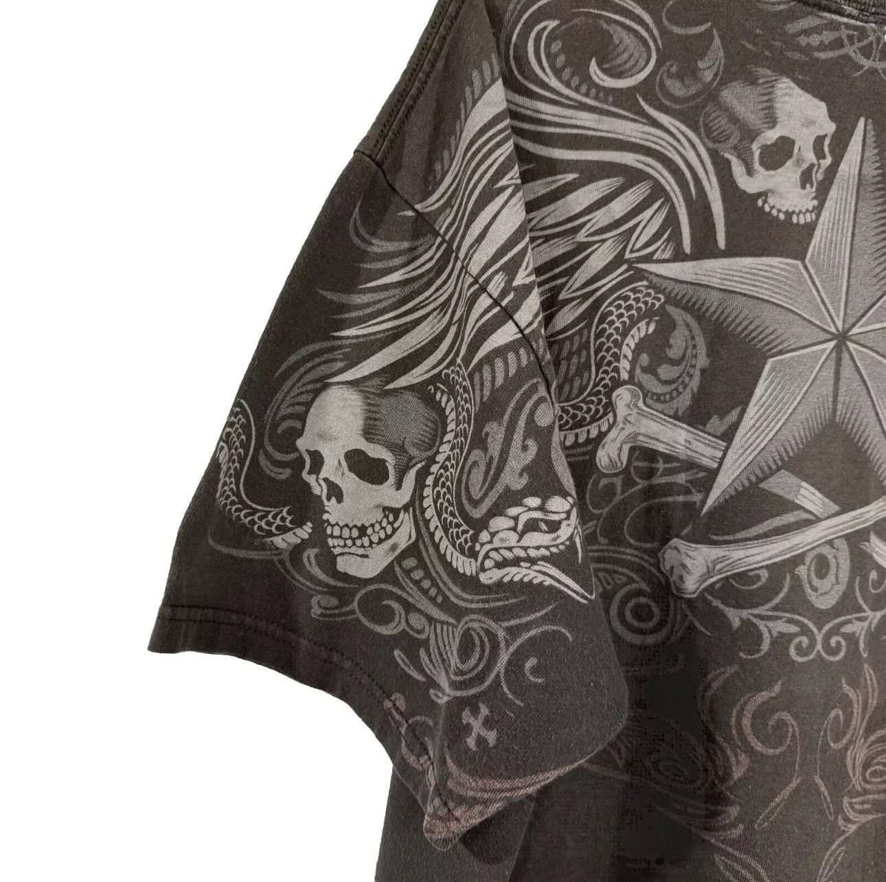 Liquid Blue Liquid Blue Star Skulls Cross Bones Vtg Shirt Mens XL Faded Size US XL / EU 56 / 4 - 4 Thumbnail
