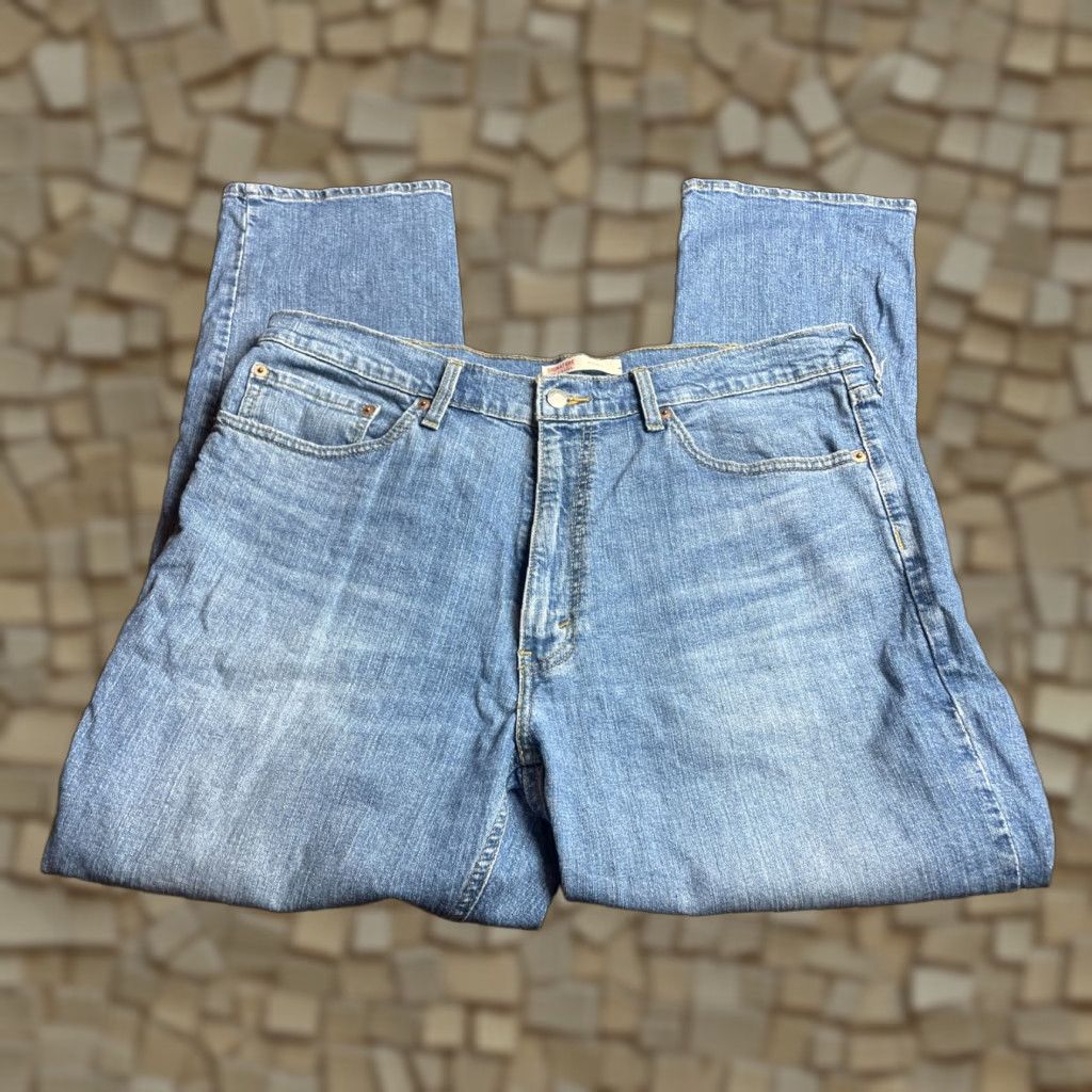 Levi's Levi's Jeans Men's Size 38x30 Blue Denim Athletic Pockets Straight N/A Size US 38 / EU 54 - 1 Thumbnail