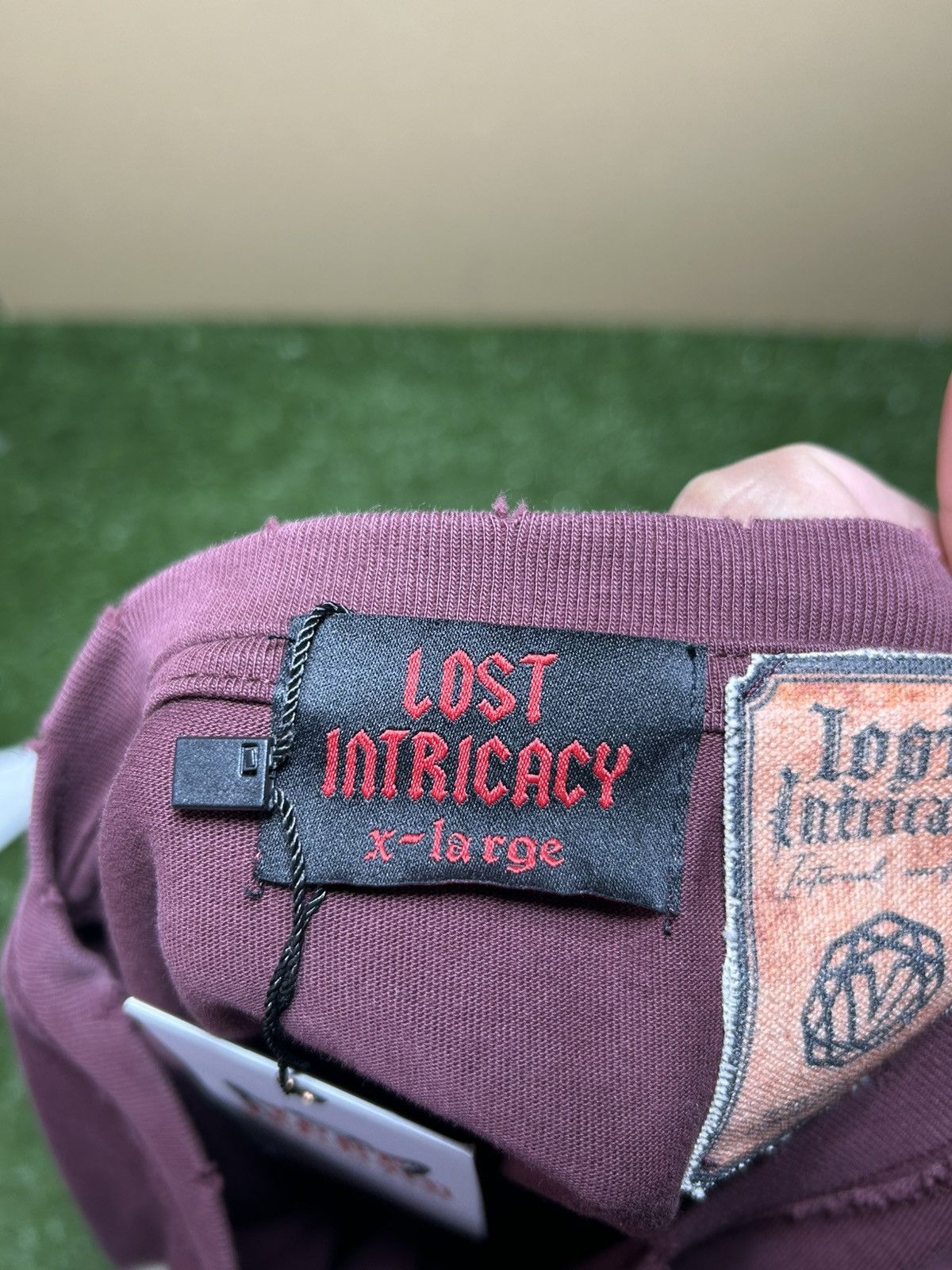 LOST INTRICACY Lost intricacy emerald burgundy angel long sleeve Size US XL / EU 56 / 4 - 4 Thumbnail