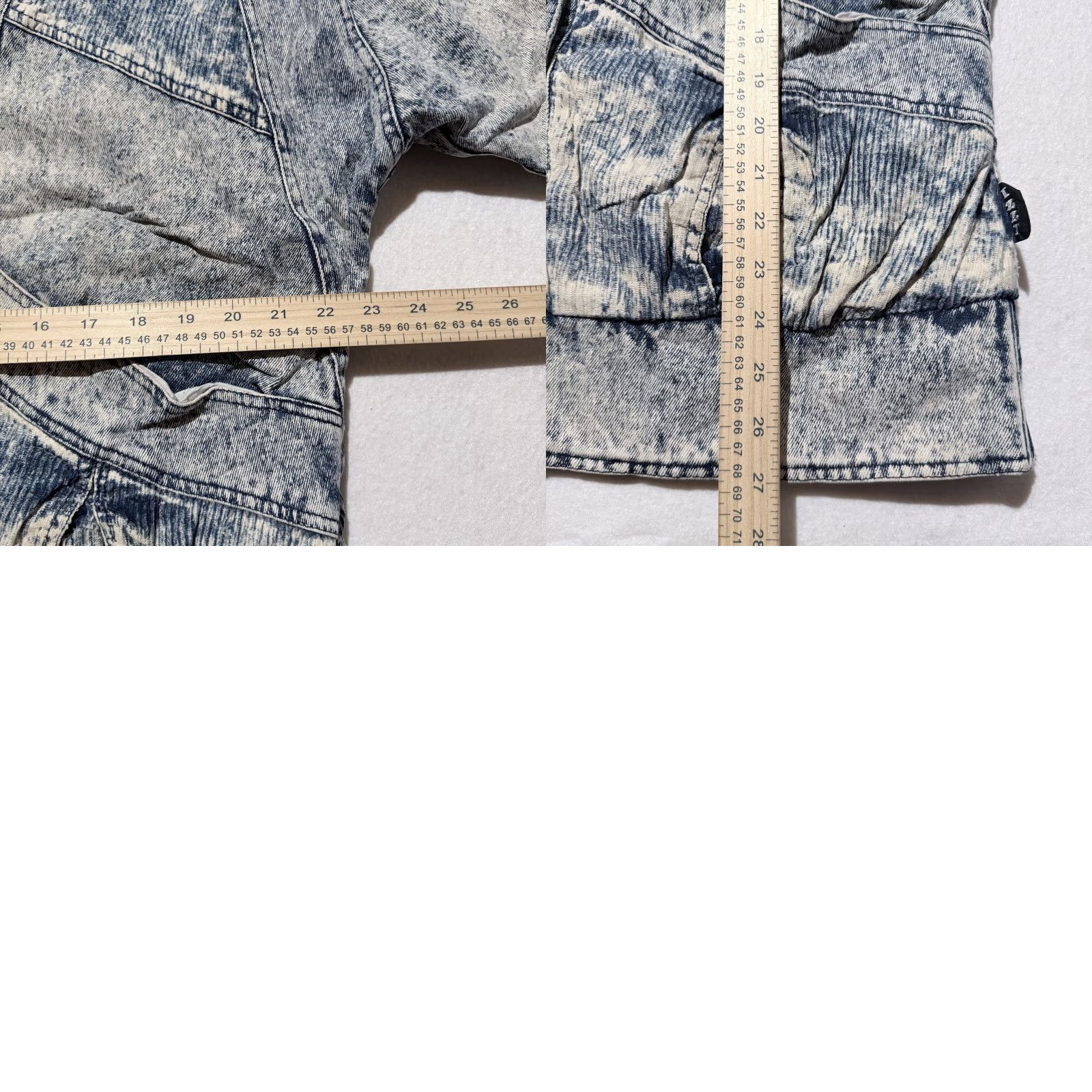 Denime VINTAGE Izzi Puffer Jacket Women's Blue Acid Wash Denim Frayed Cuffs Retro XL Jacket - Denim Blue Puffer Women's Izzi Vintage 90s Retro Size XL / US 12-14 / IT 48-50 - 10 Thumbnail