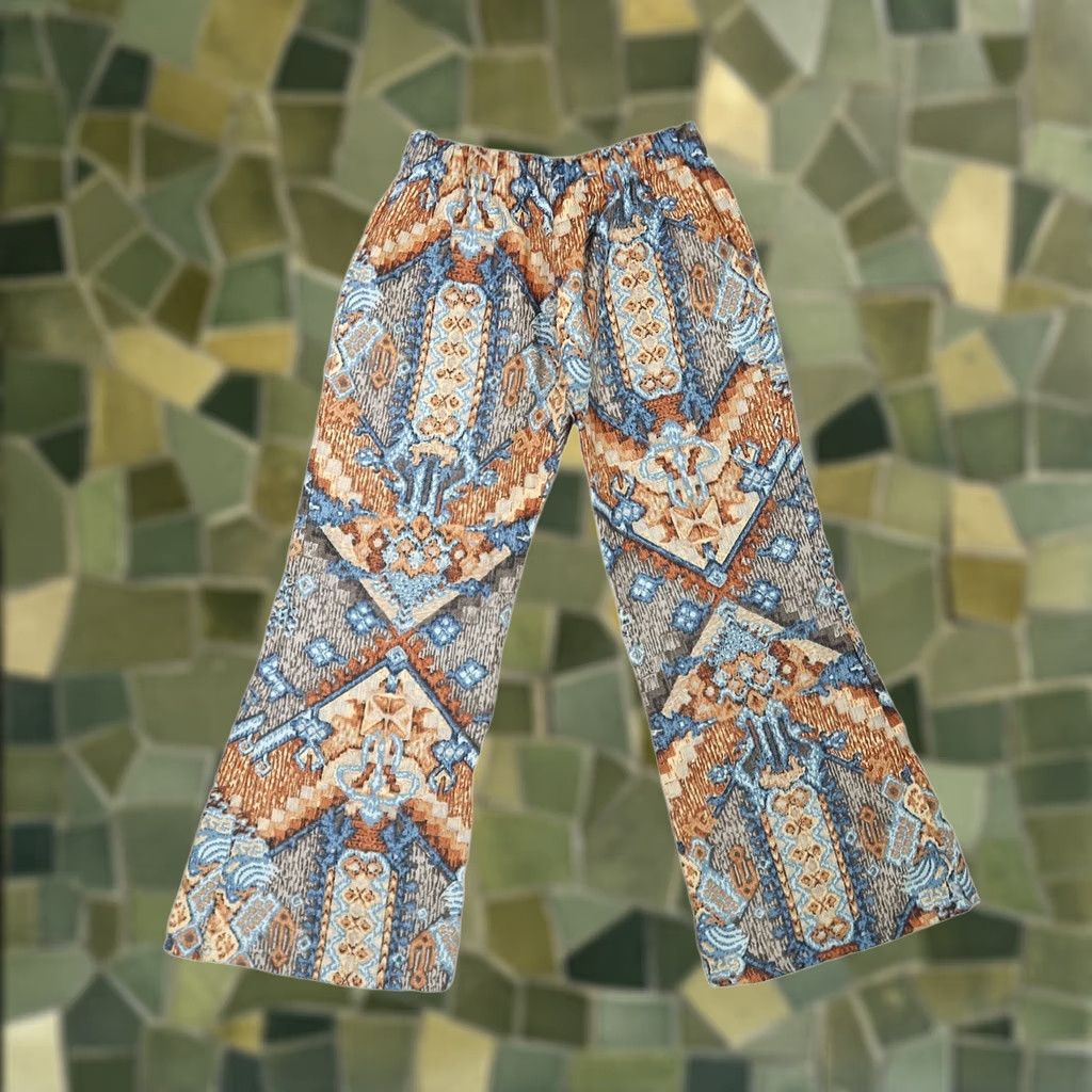 Vintage VINTAGE blue and brown tapestry print low rise flare pants S Women Pants Flared Casual 90s? Size 28" / US 6 / IT 42 - 1 Thumbnail
